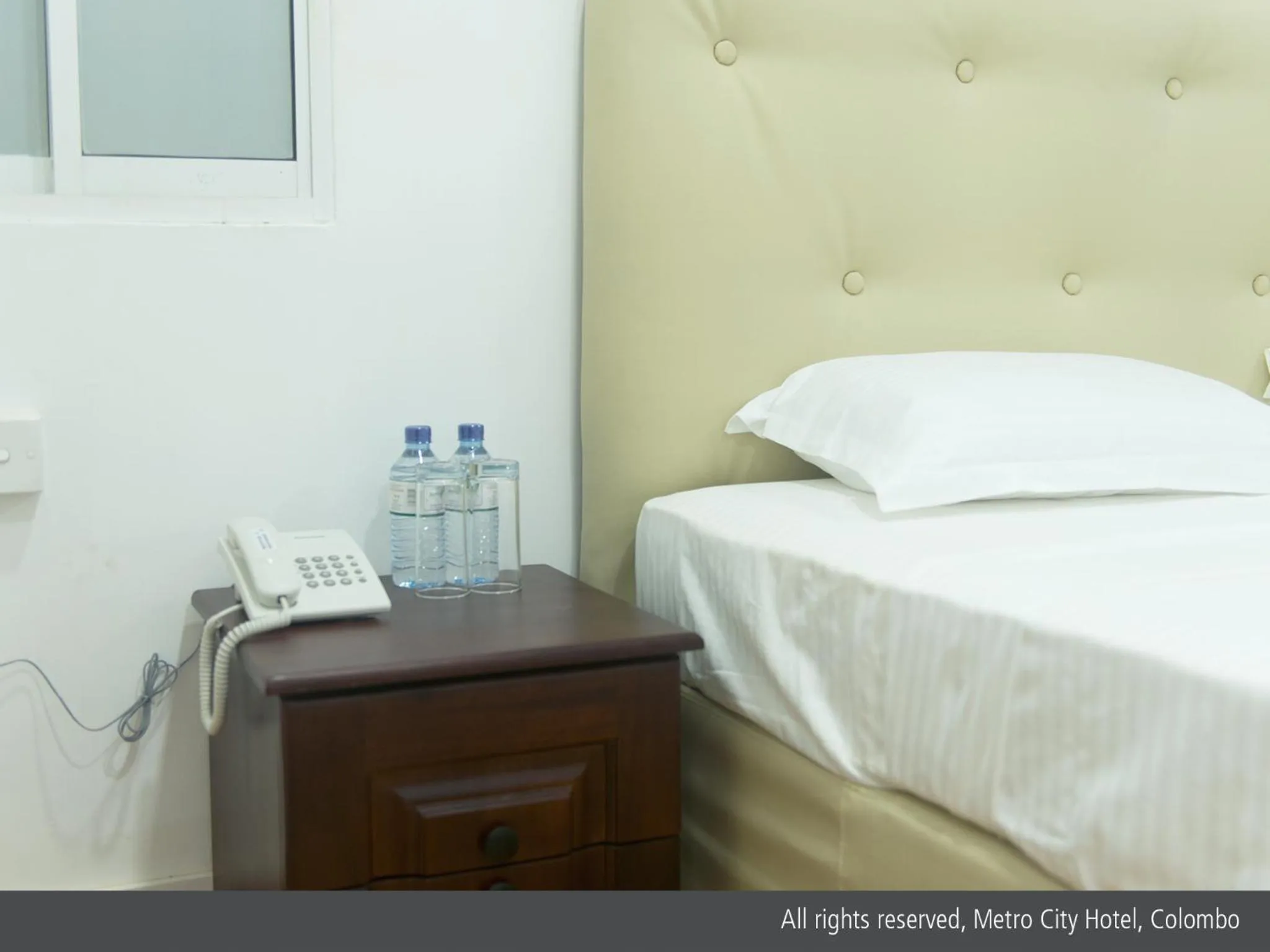 Deluxe Room in Metro City Hotel