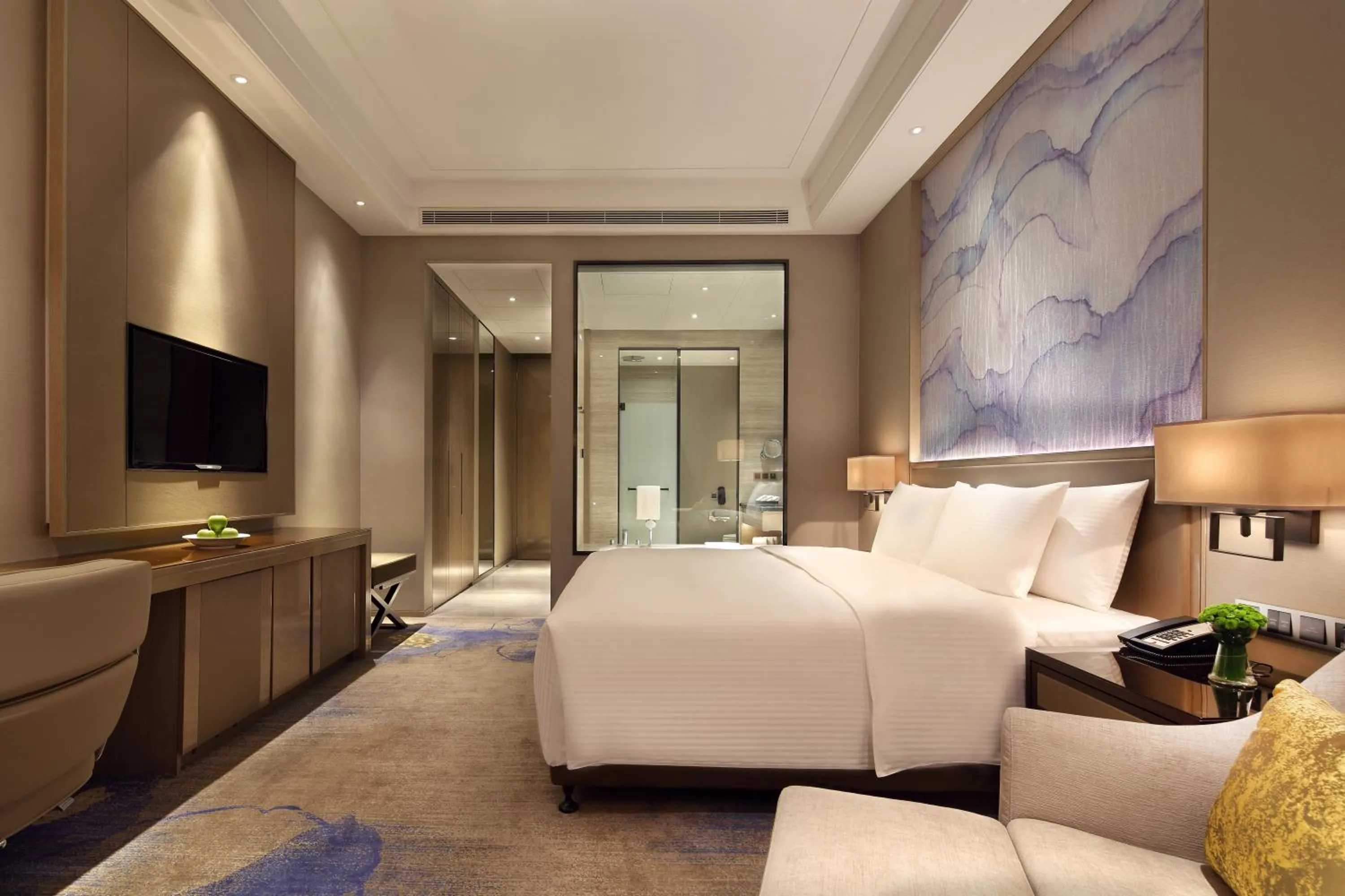 Deluxe King Room in Wanda Realm Huangshi