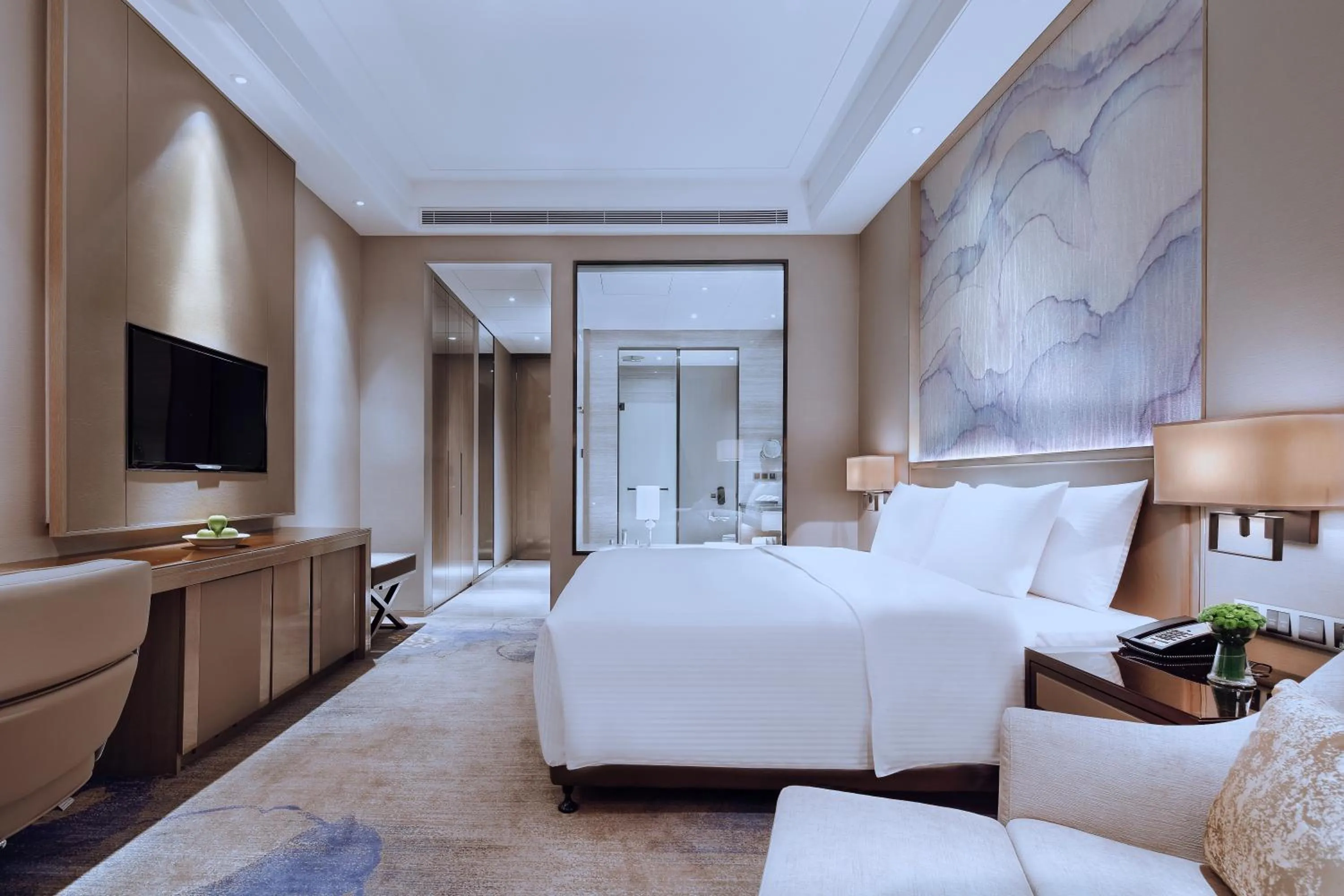 Deluxe King Room in Wanda Realm Huangshi