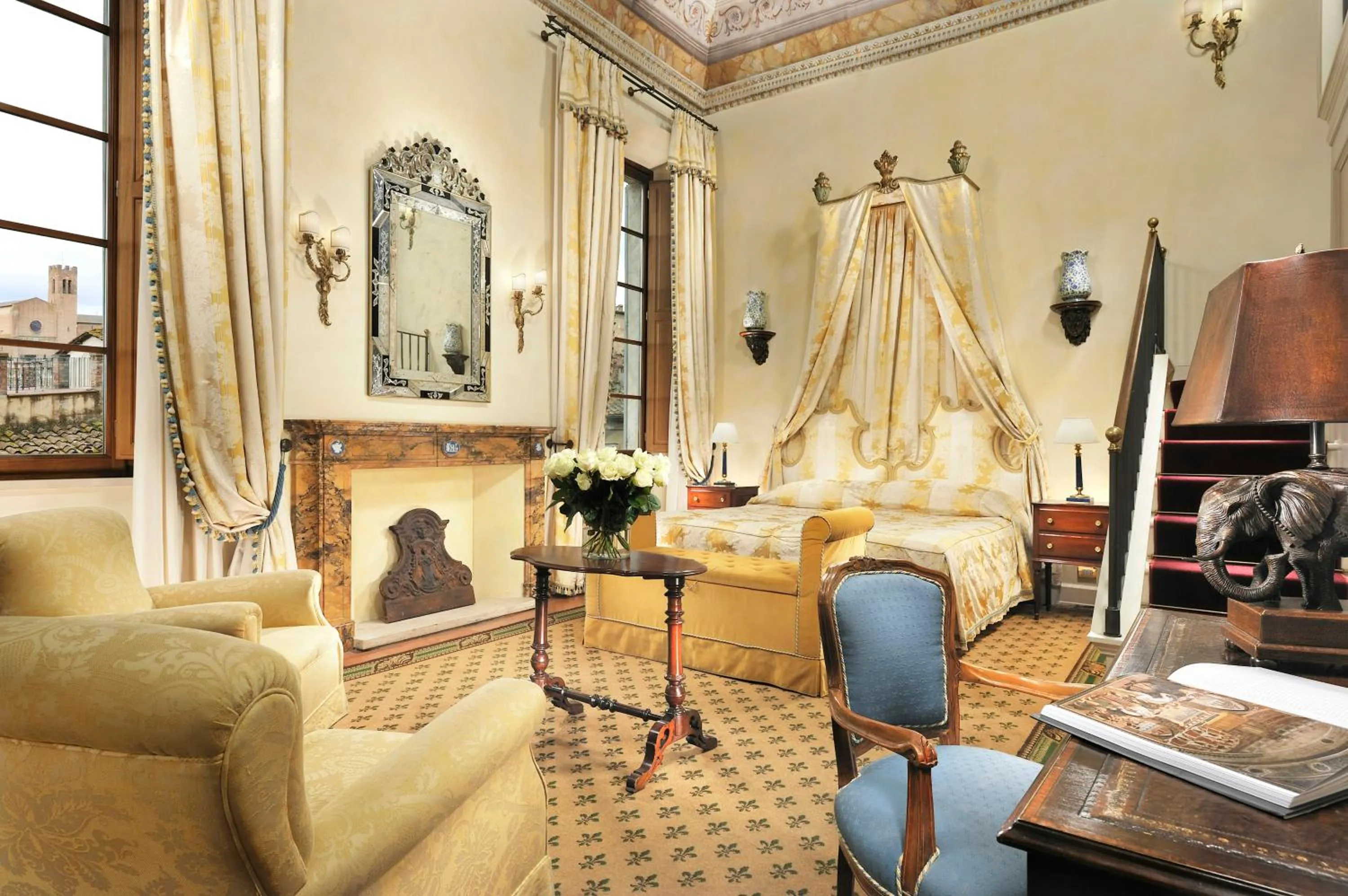 Connecting Rooms in Grand Hotel Continental Siena - Starhotels Collezione
