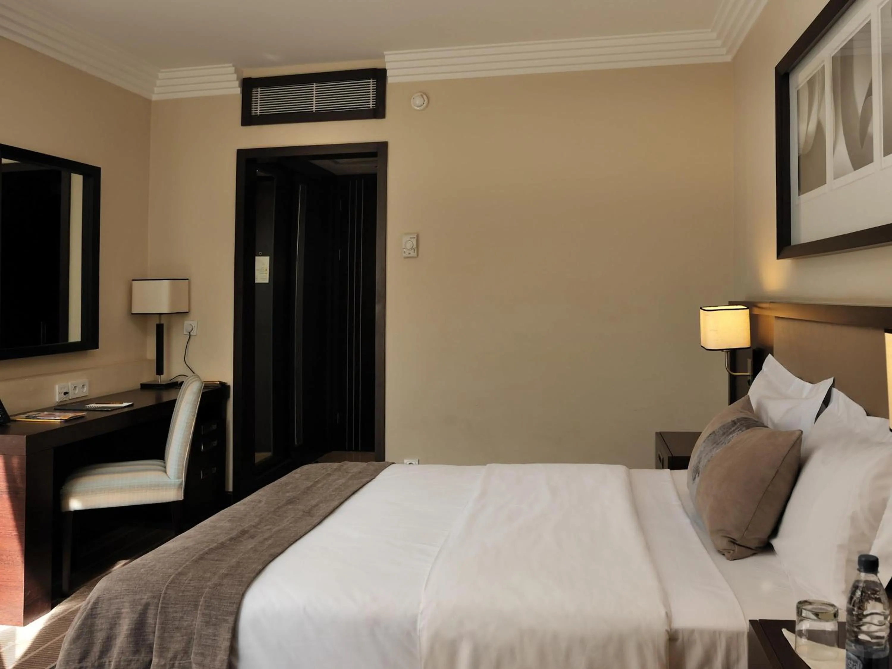 Classic Double Room with View in Pullman Lubumbashi Grand Karavia.