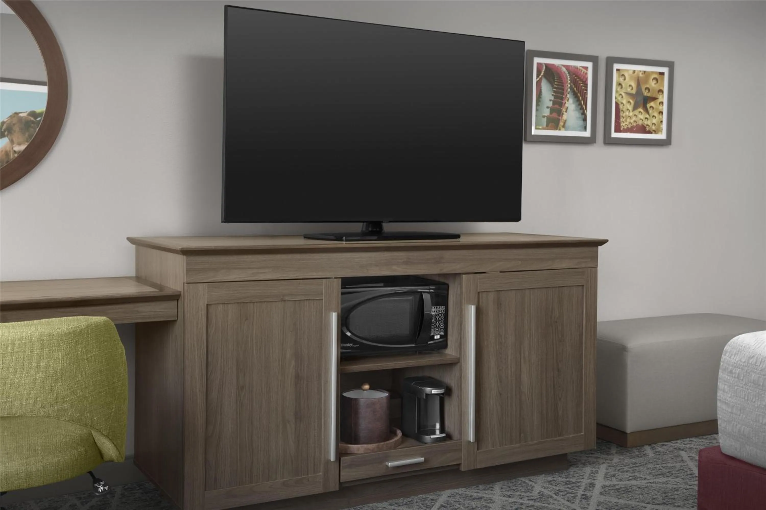 King Room with Bath Tub - Hearing Access / Non-Smoking in Hampton Inn and Suites Georgetown/Austin North, TX