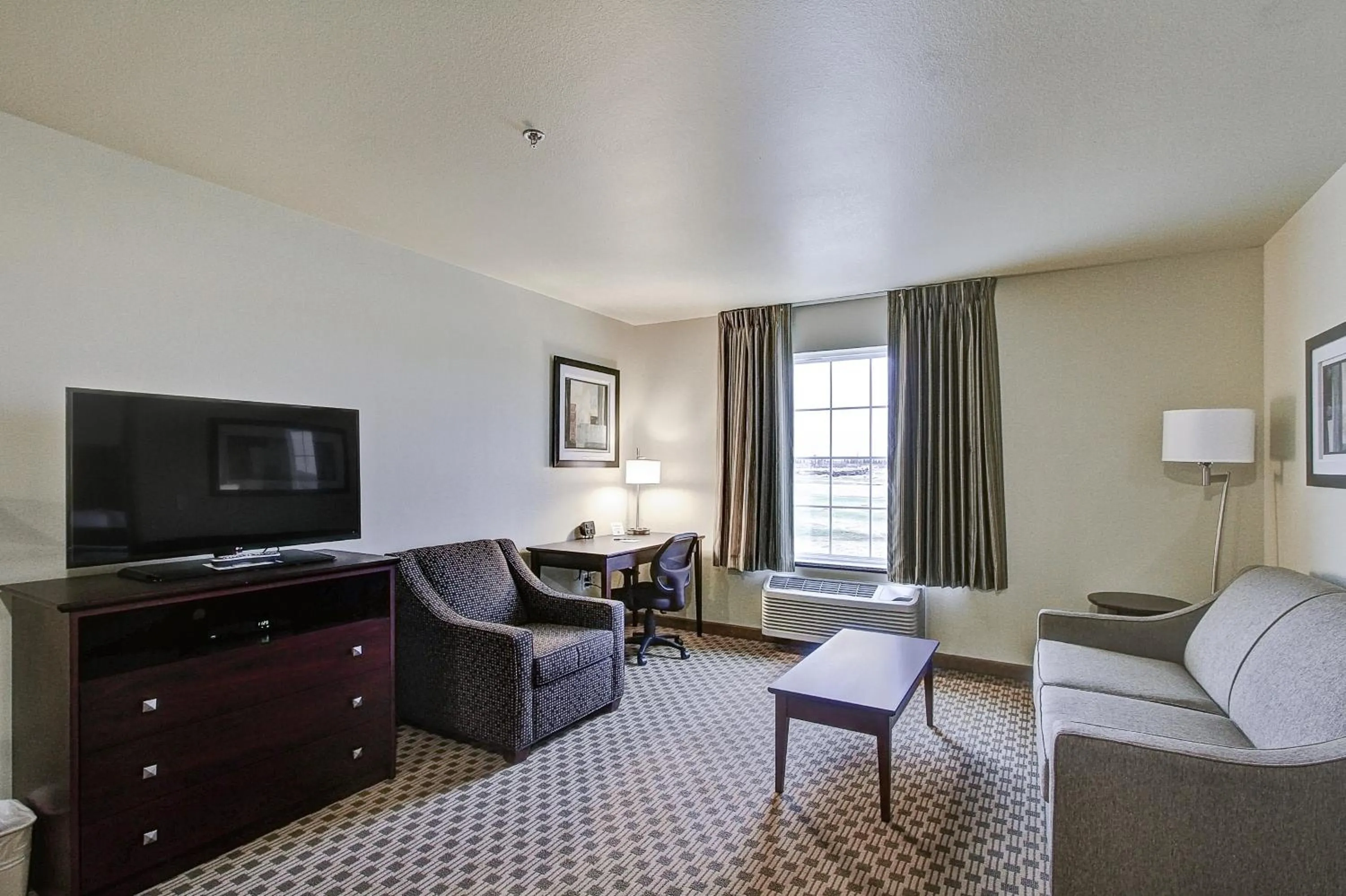 One-Bedroom Suite in Cobblestone Hotel & Suites Pulaski/Green Bay
