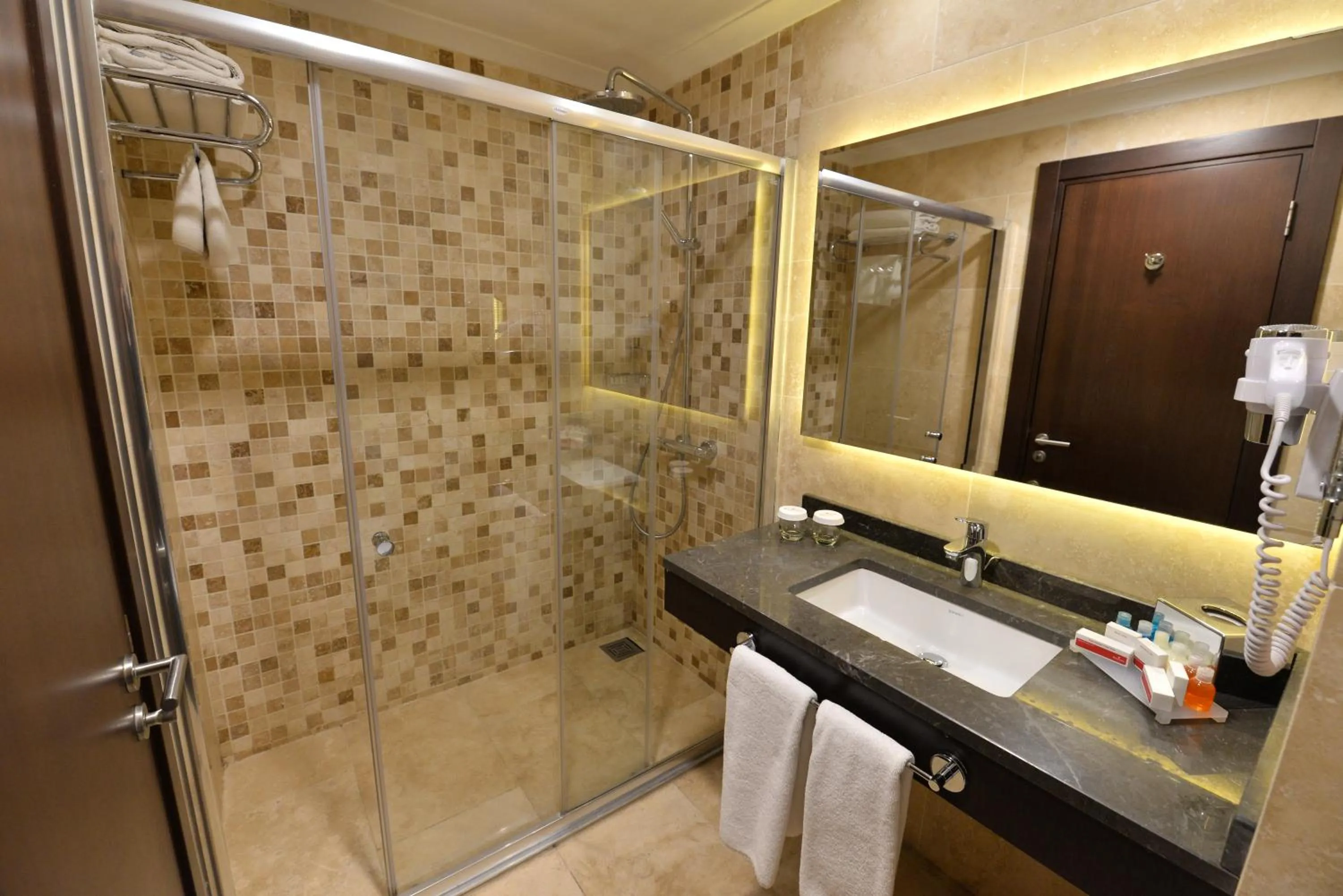 Deluxe Room with Three Twin Beds - Non-Smoking in Ramada by Wyndham Istanbul Merter