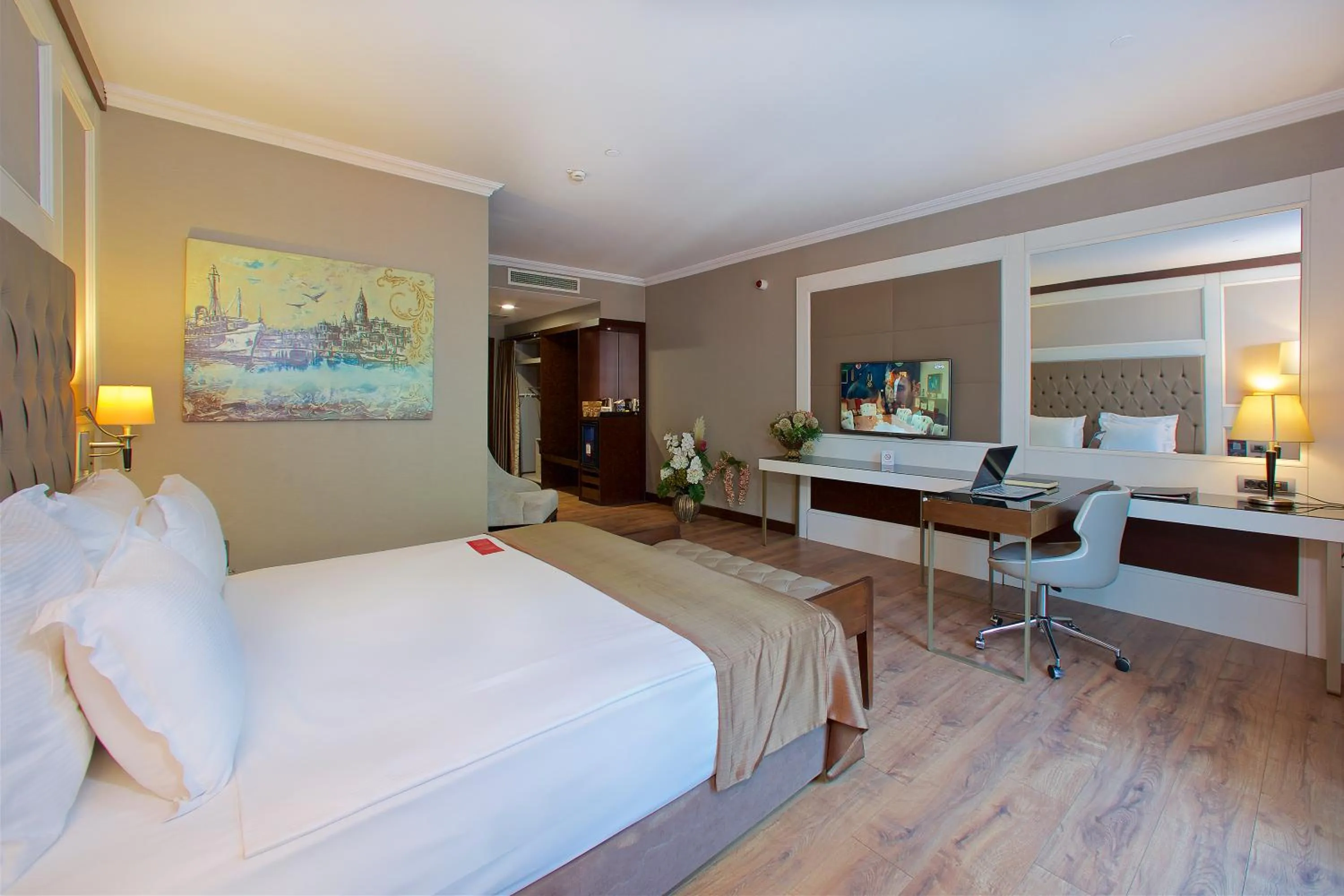 Deluxe King Room - Non-Smoking in Ramada by Wyndham Istanbul Merter