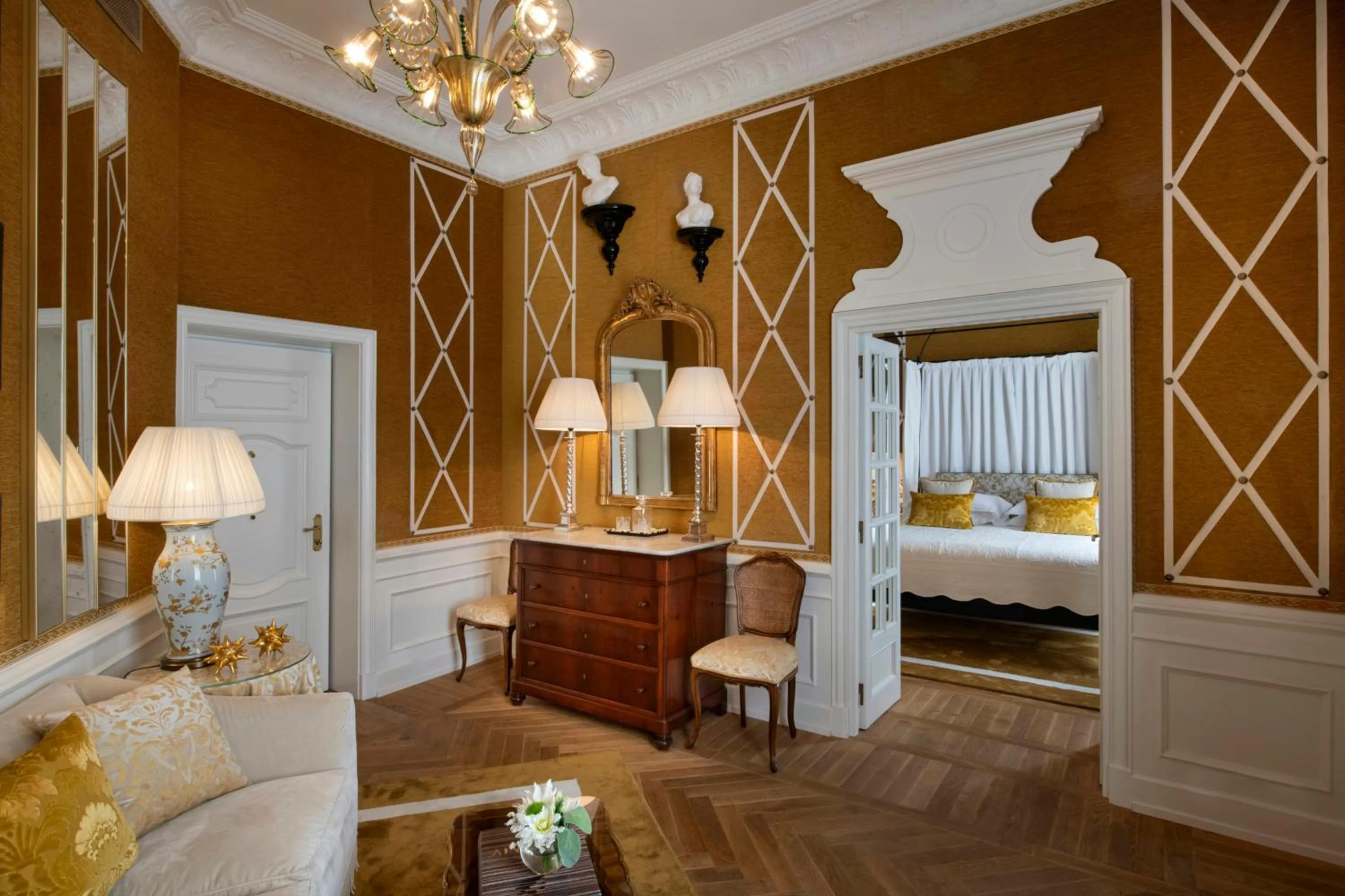 Family Room (2 Adults + 2 Children) in Helvetia&Bristol Firenze – Starhotels Collezione