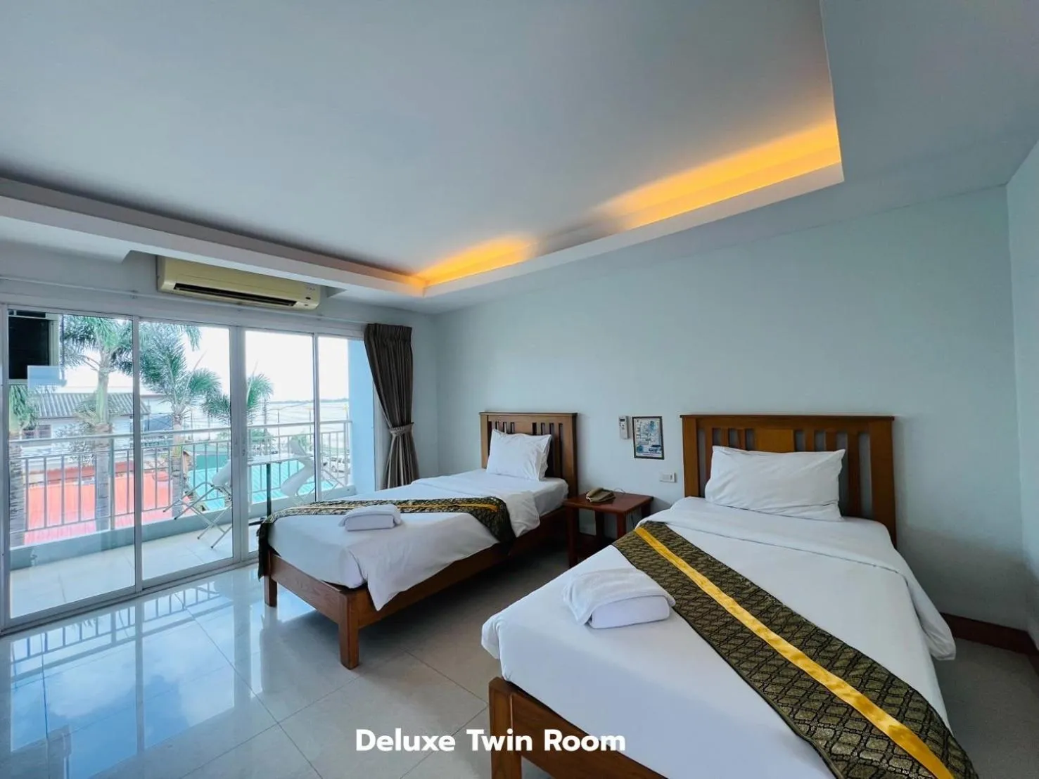 Twin Room with Balcony in That Phanom River View Hotel