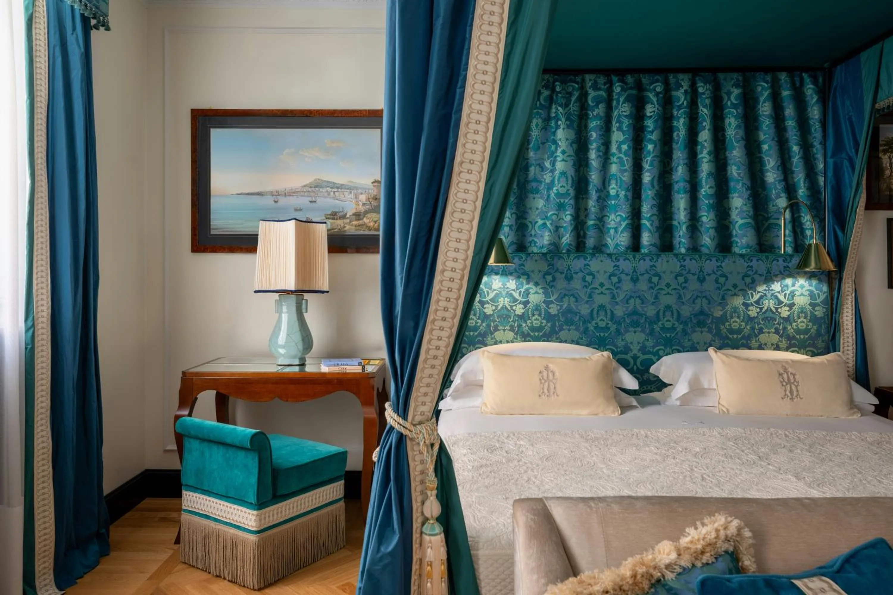 Junior Suite in Hotel d’Inghilterra Roma – Starhotels Collezione