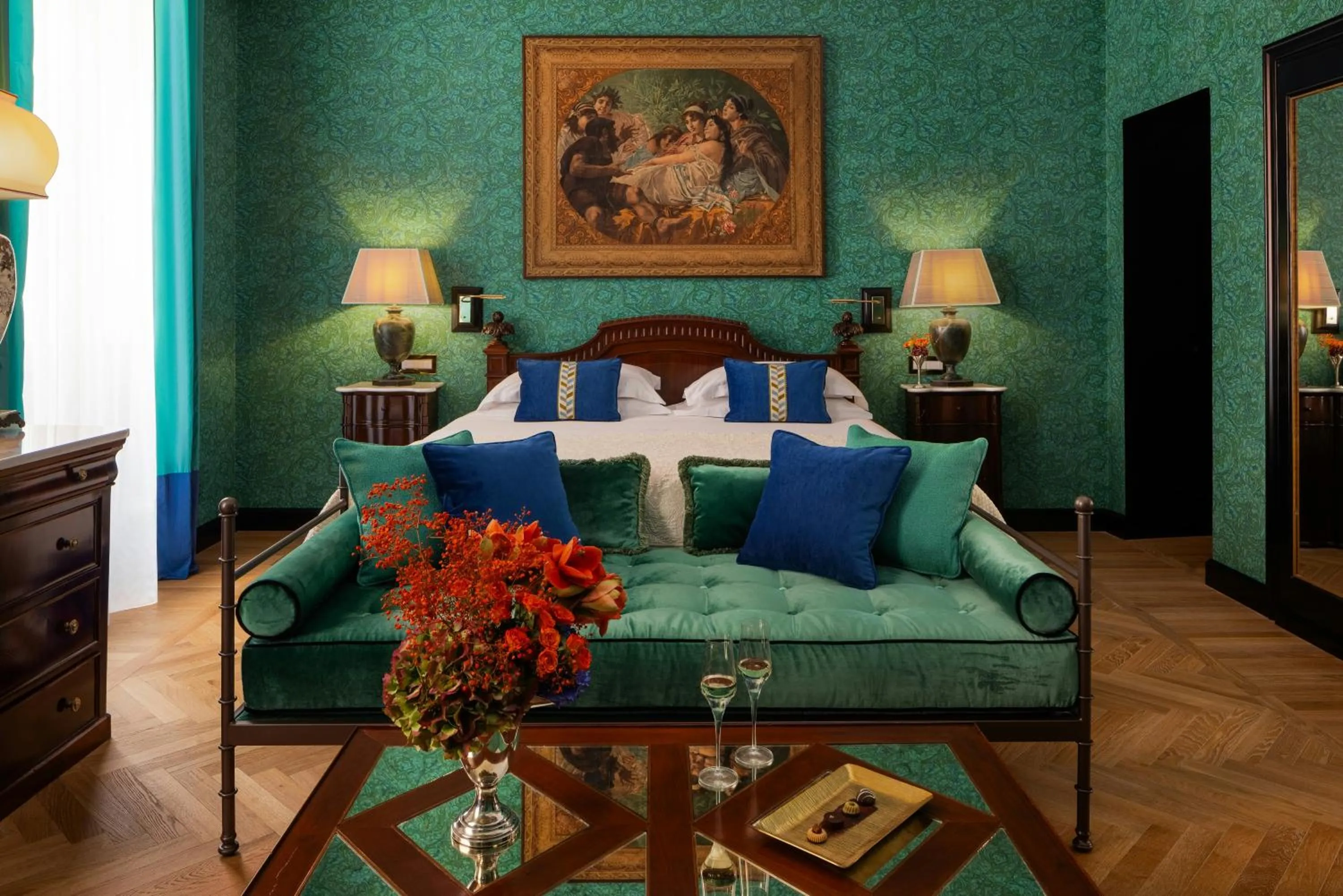 Family Connecting Room in Hotel d’Inghilterra Roma – Starhotels Collezione