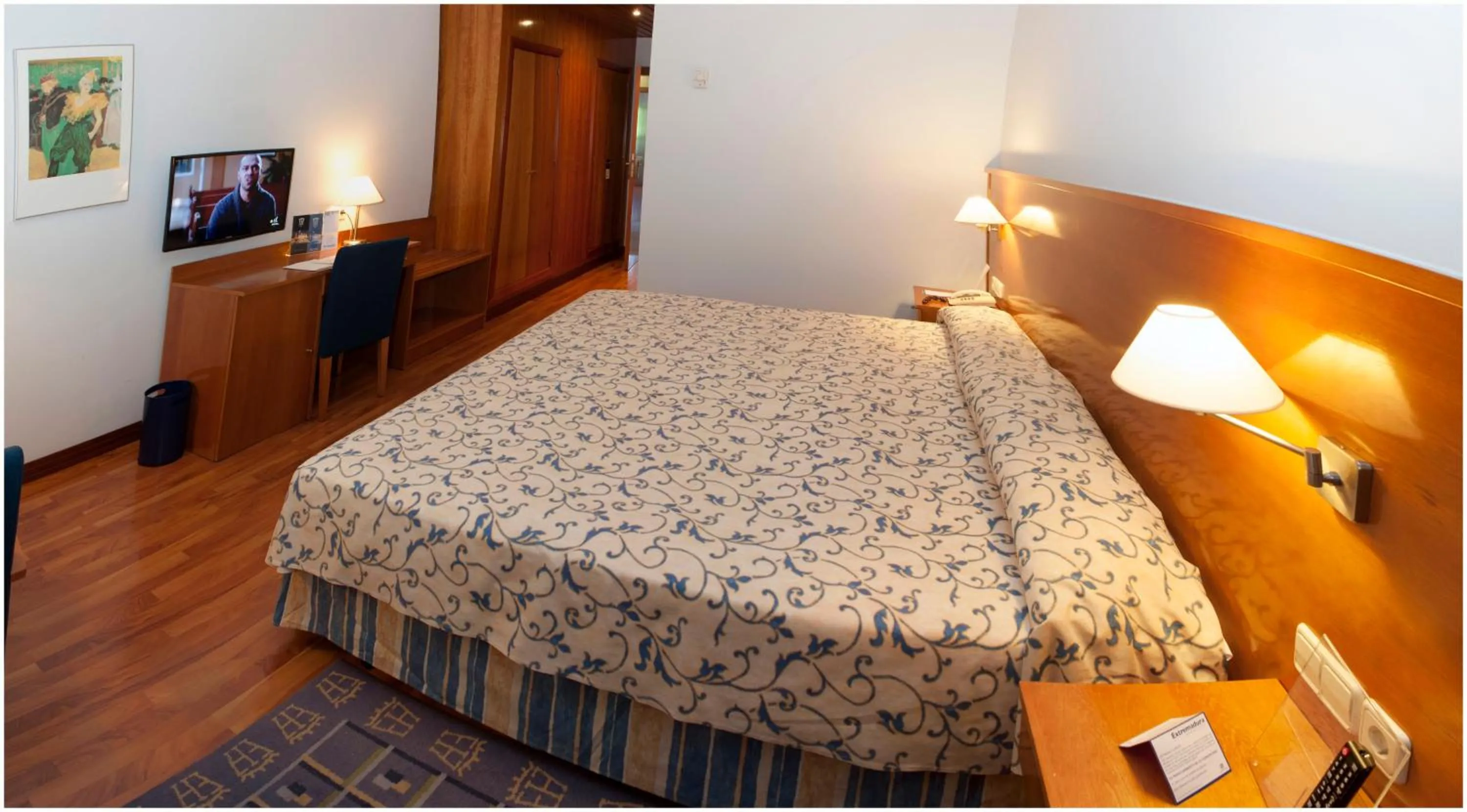 Double or Twin Room with Extra Bed (3 Adults) in Extremadura Hotel