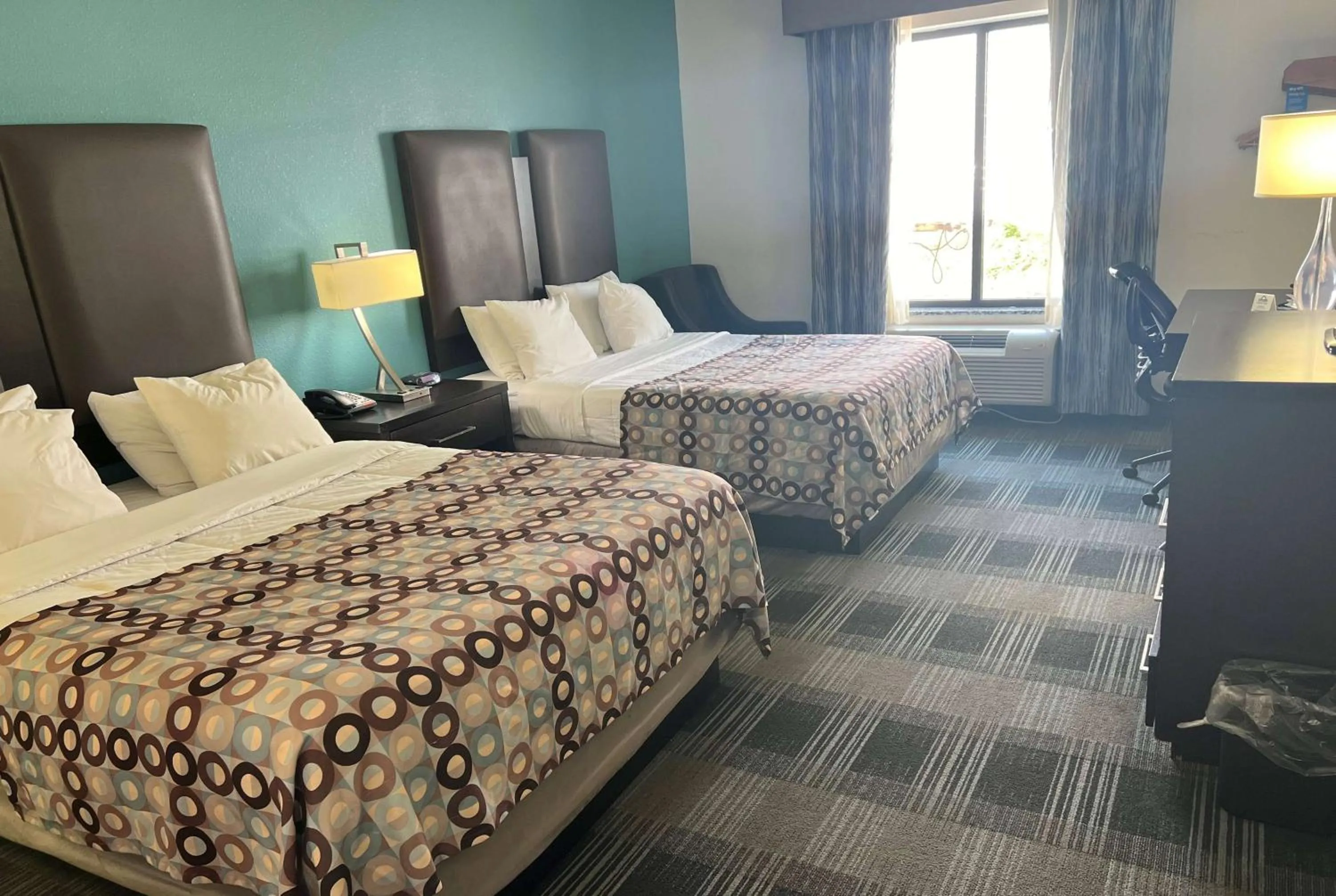 Queen Room with Two Queen Beds - Non-Smoking in Days Inn by Wyndham Alva