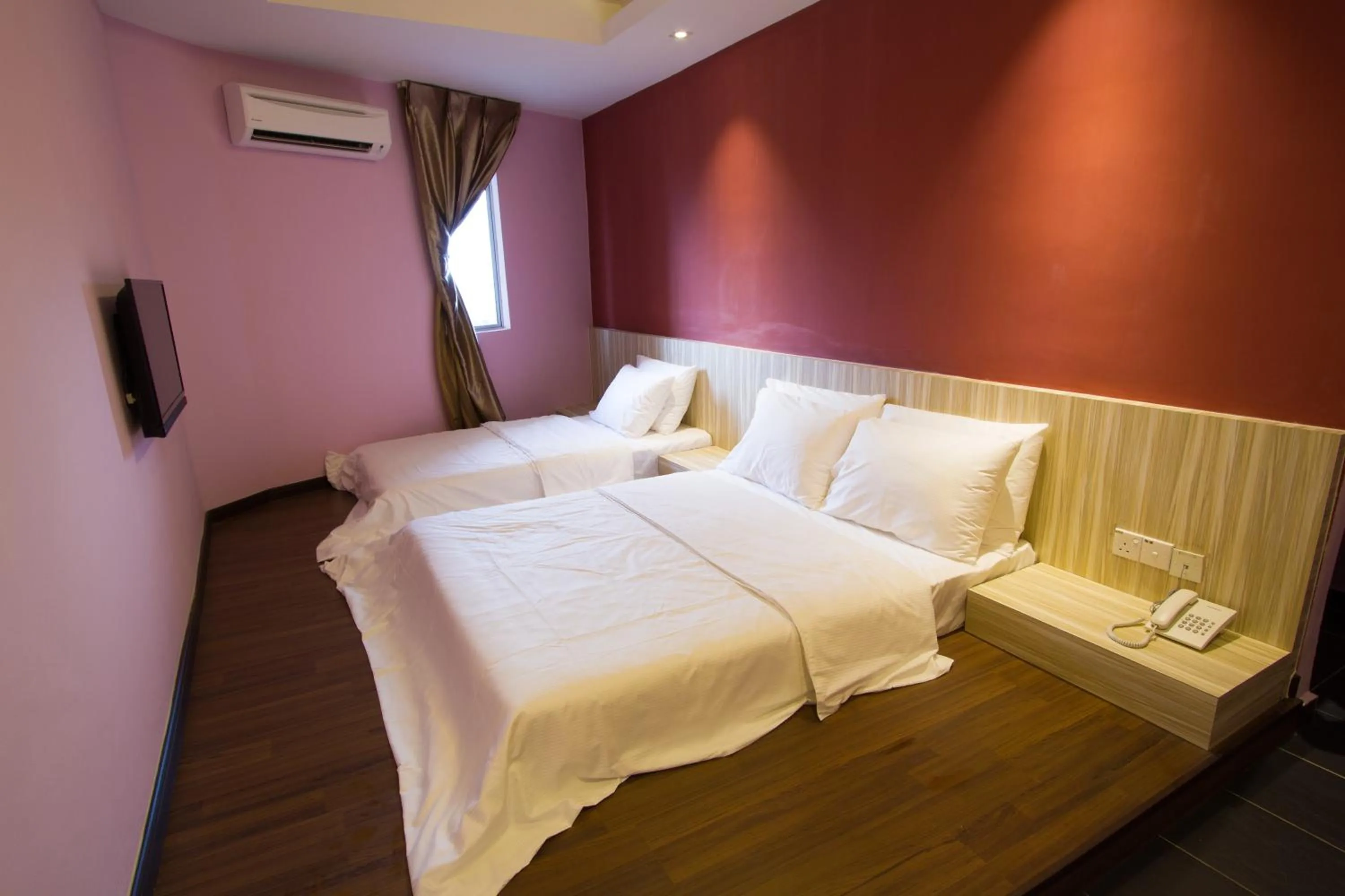 Superior Family Room in JS Hotel