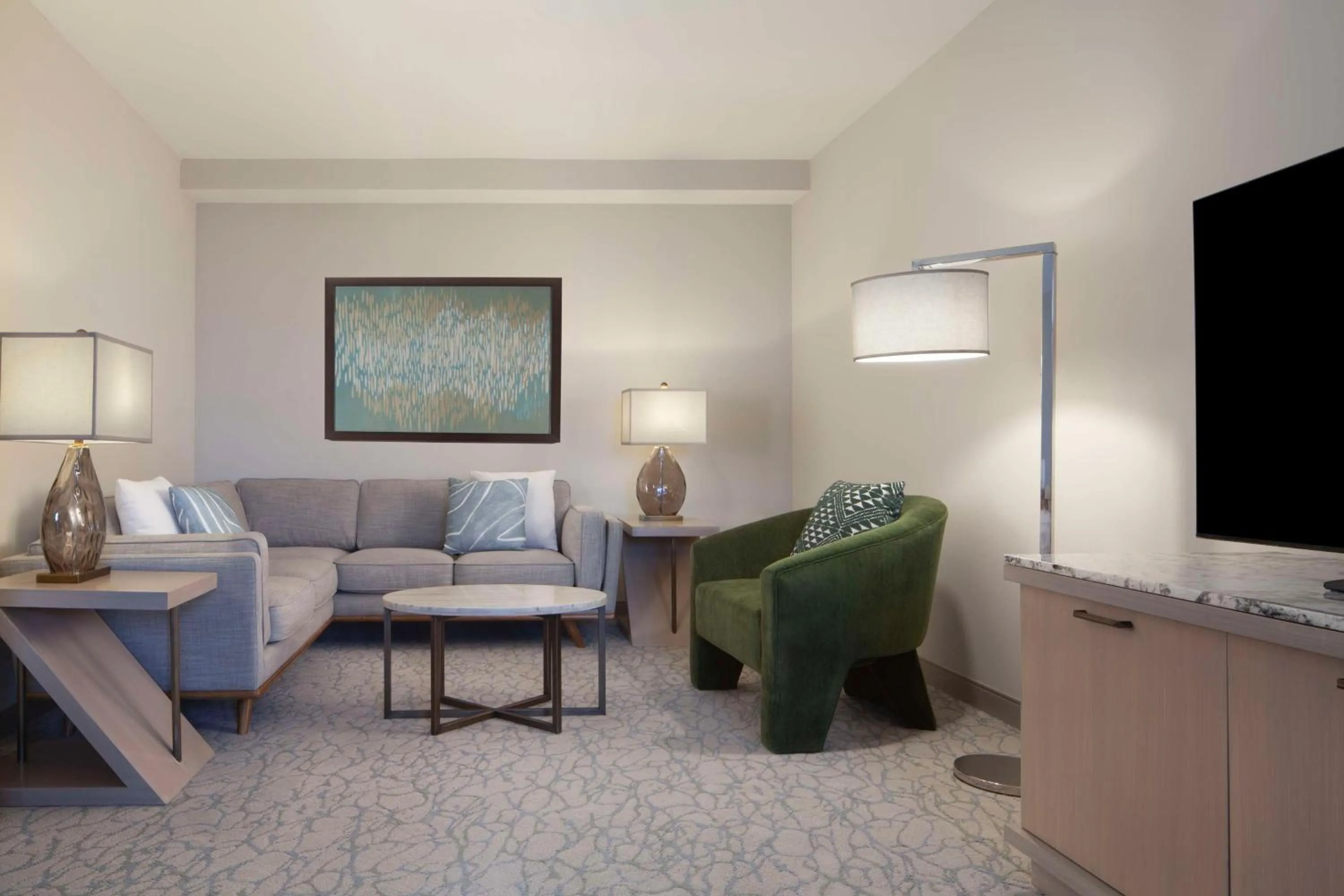 Junior Suite with Two Queen Beds and Tub - Mobility and Hearing Access in Hilton West Palm Beach