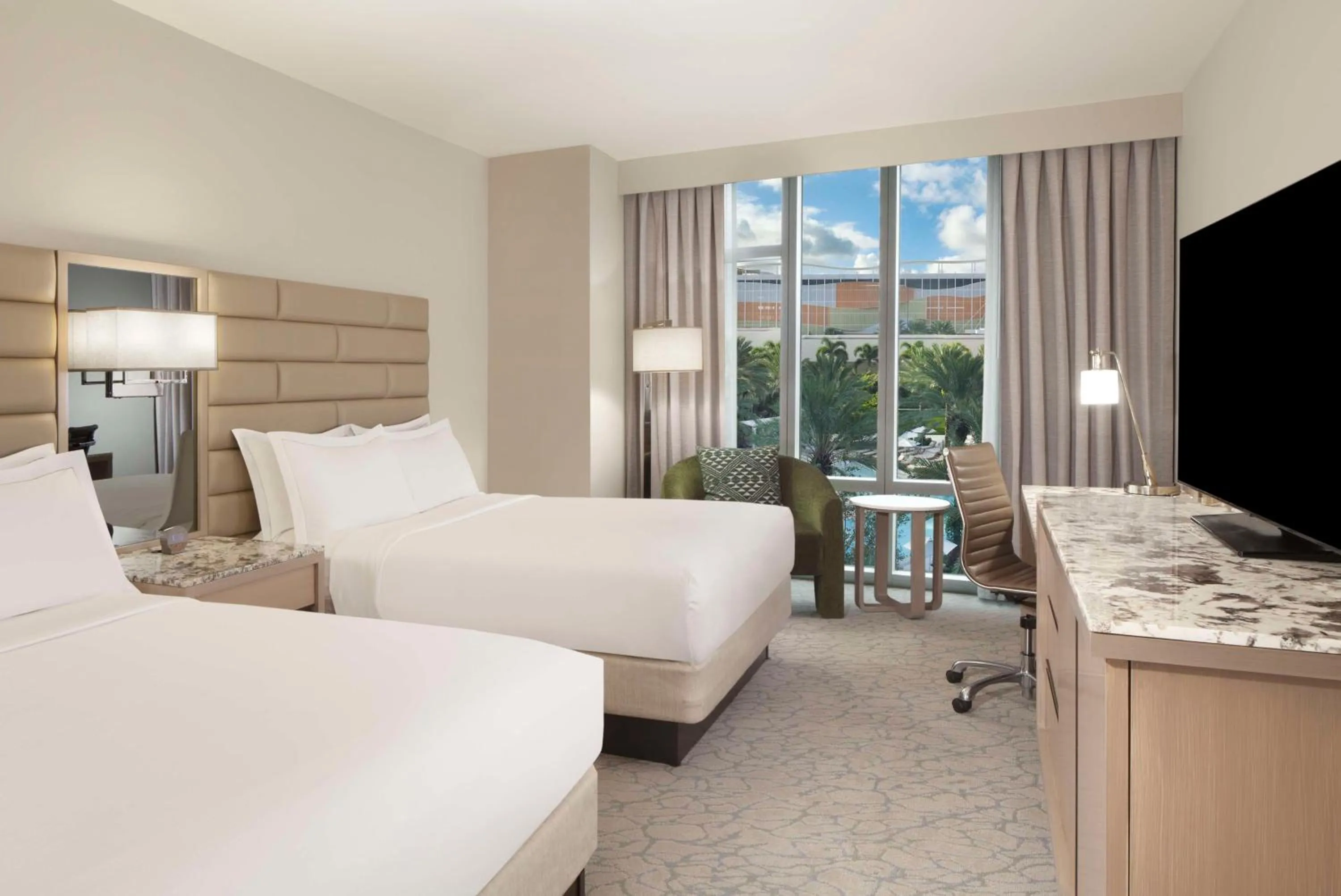 Deluxe Queen Room with Two Queen Beds with Pool View in Hilton West Palm Beach