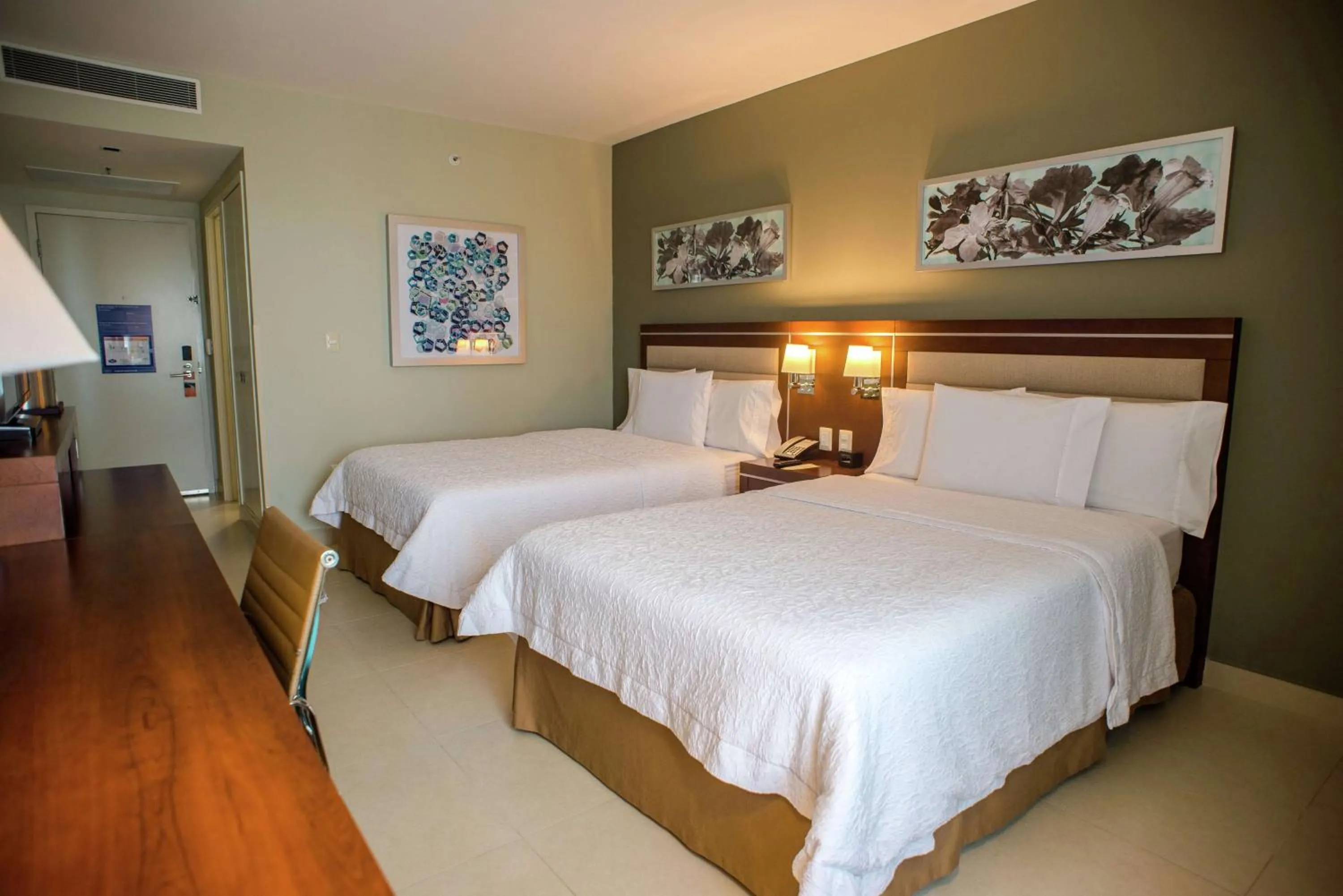 Double Room with Two Double Beds in Hampton Inn by Hilton Merida