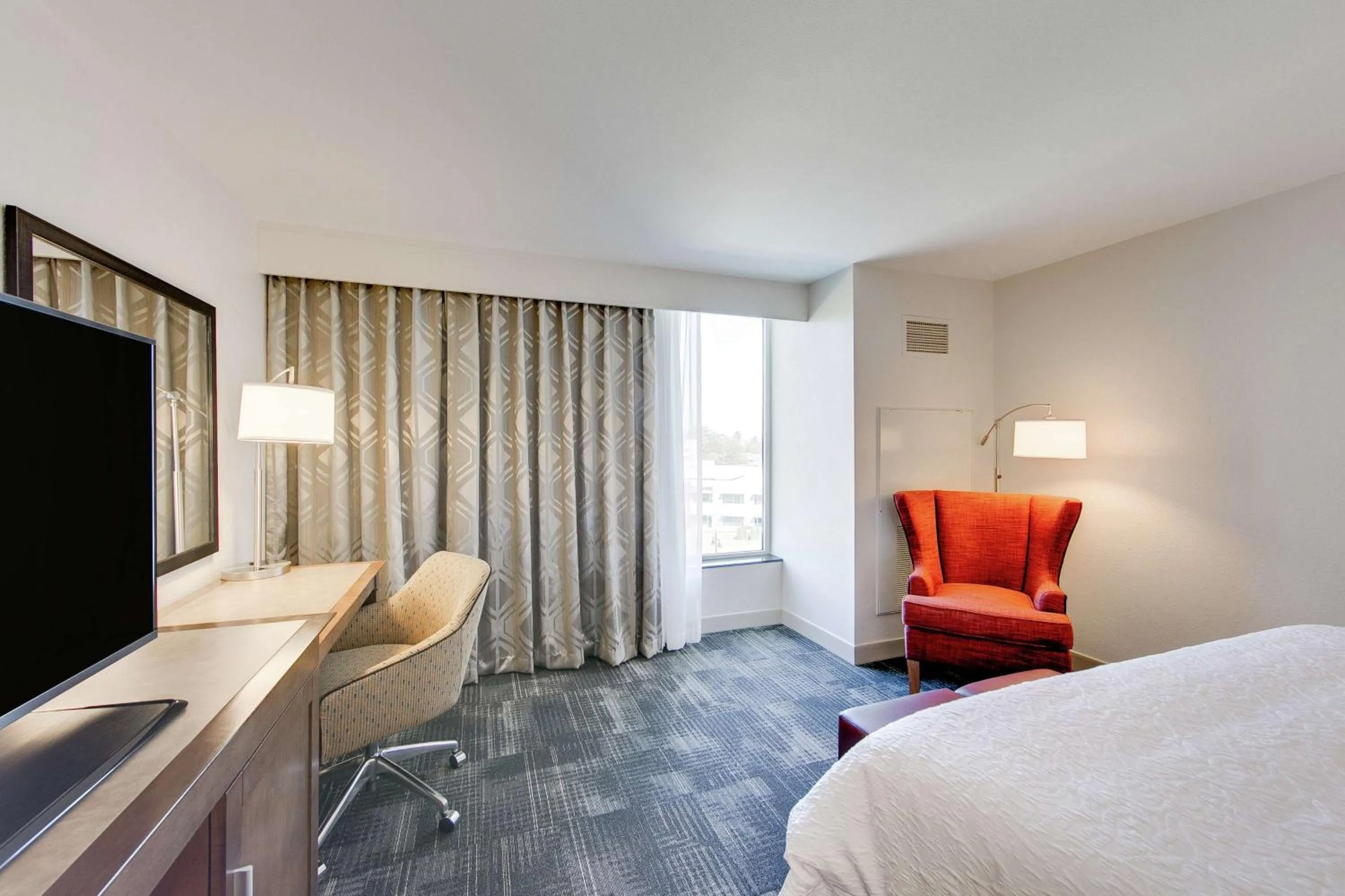 King Room - Non-Smoking in Hampton Inn & Suites North Houston Spring