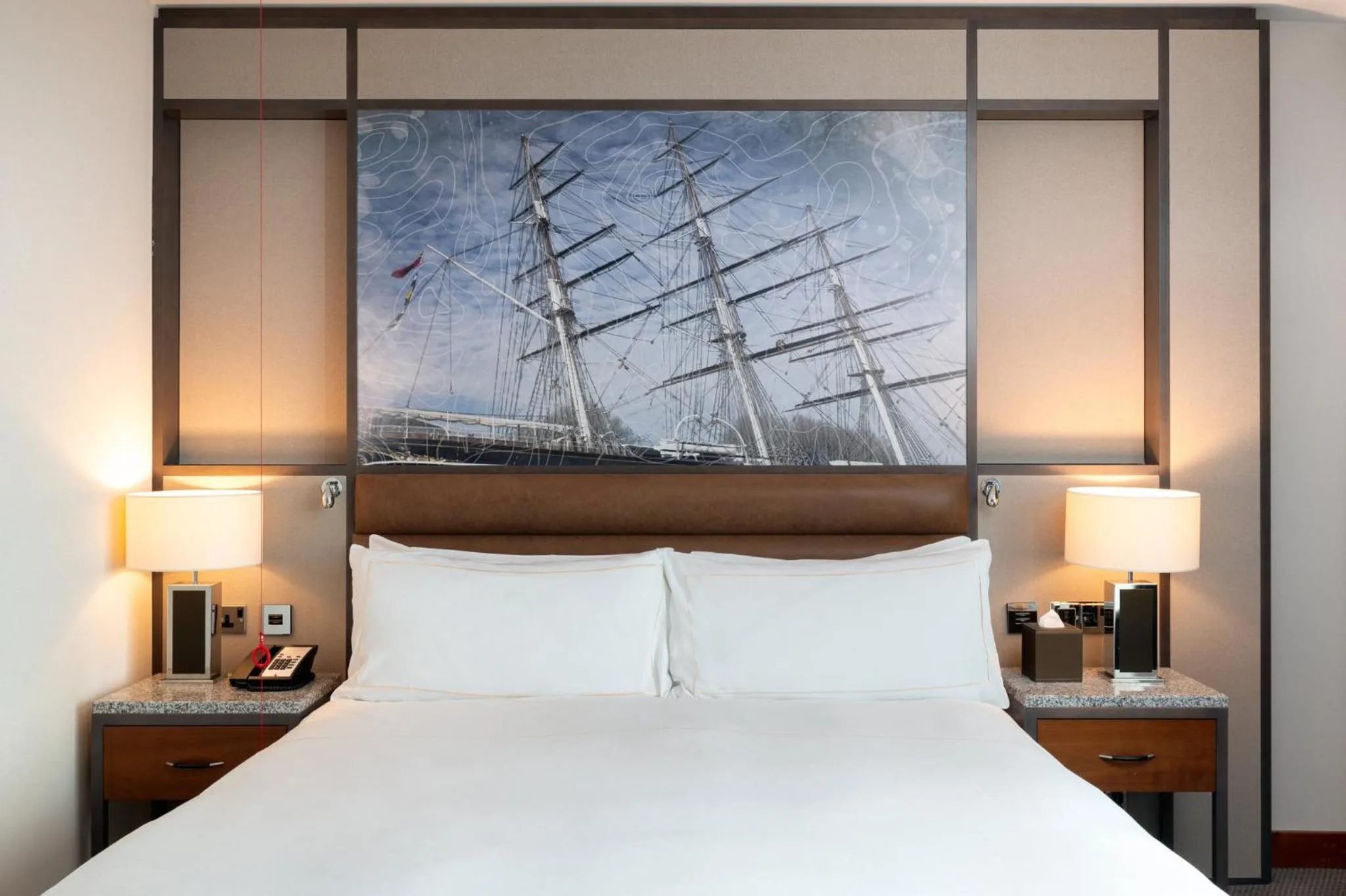 Classic King Room - Accessible in InterContinental London - The O2