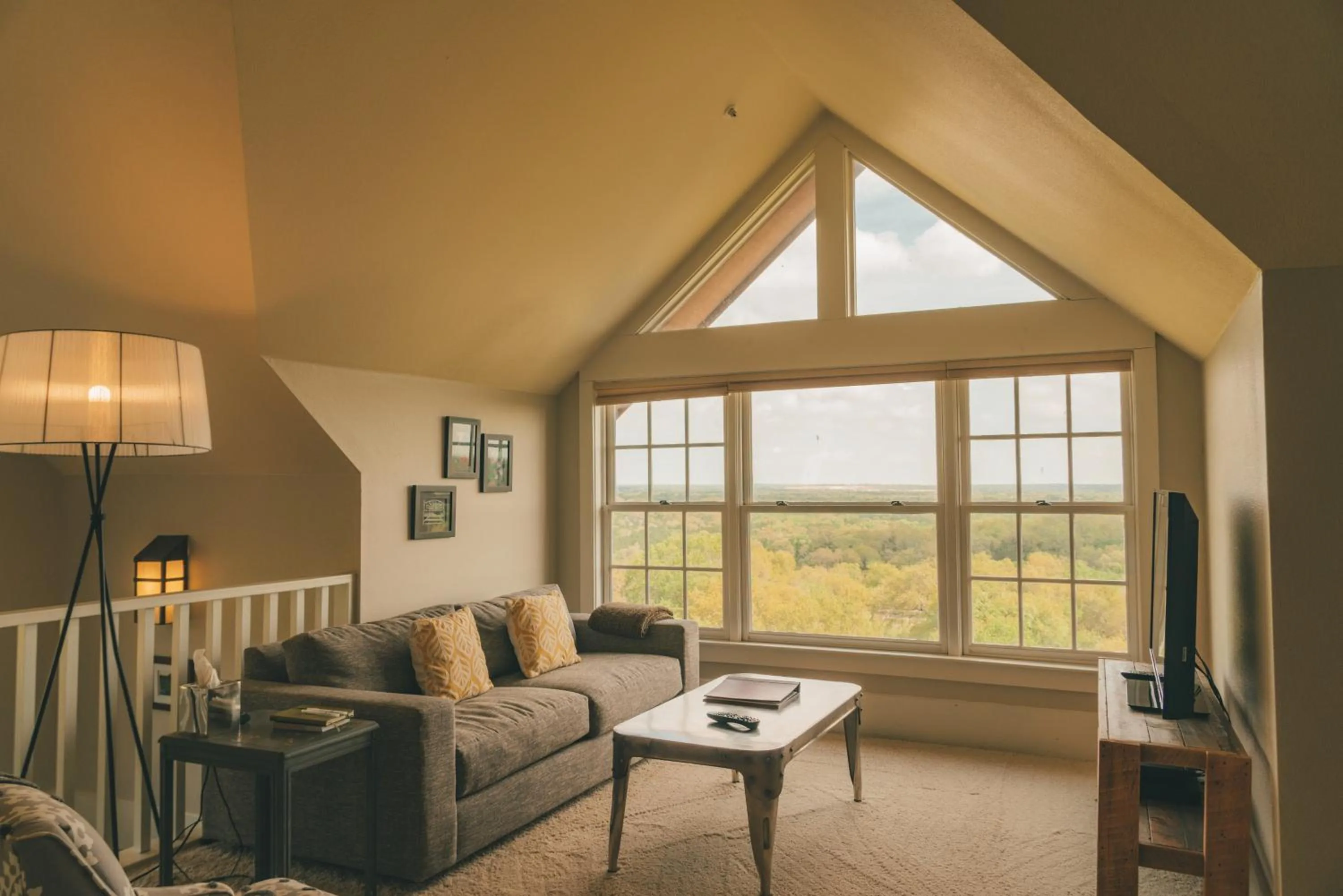 King Suite - Nance Suite in Sage Hill Inn & Spa