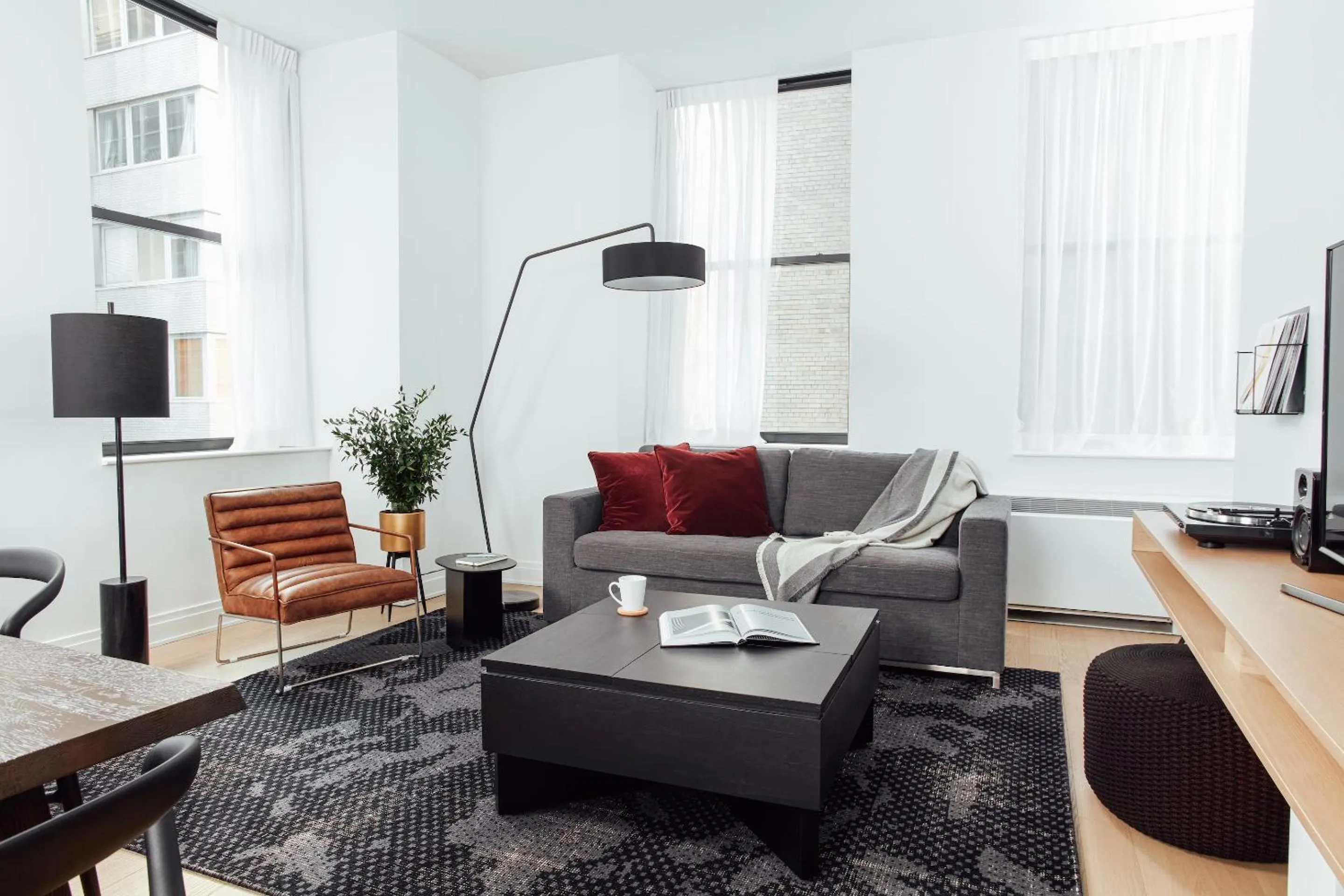 Accessible Two Bedroom, King (24/7 Front Desk) in Mint House 70 Pine by Kasa