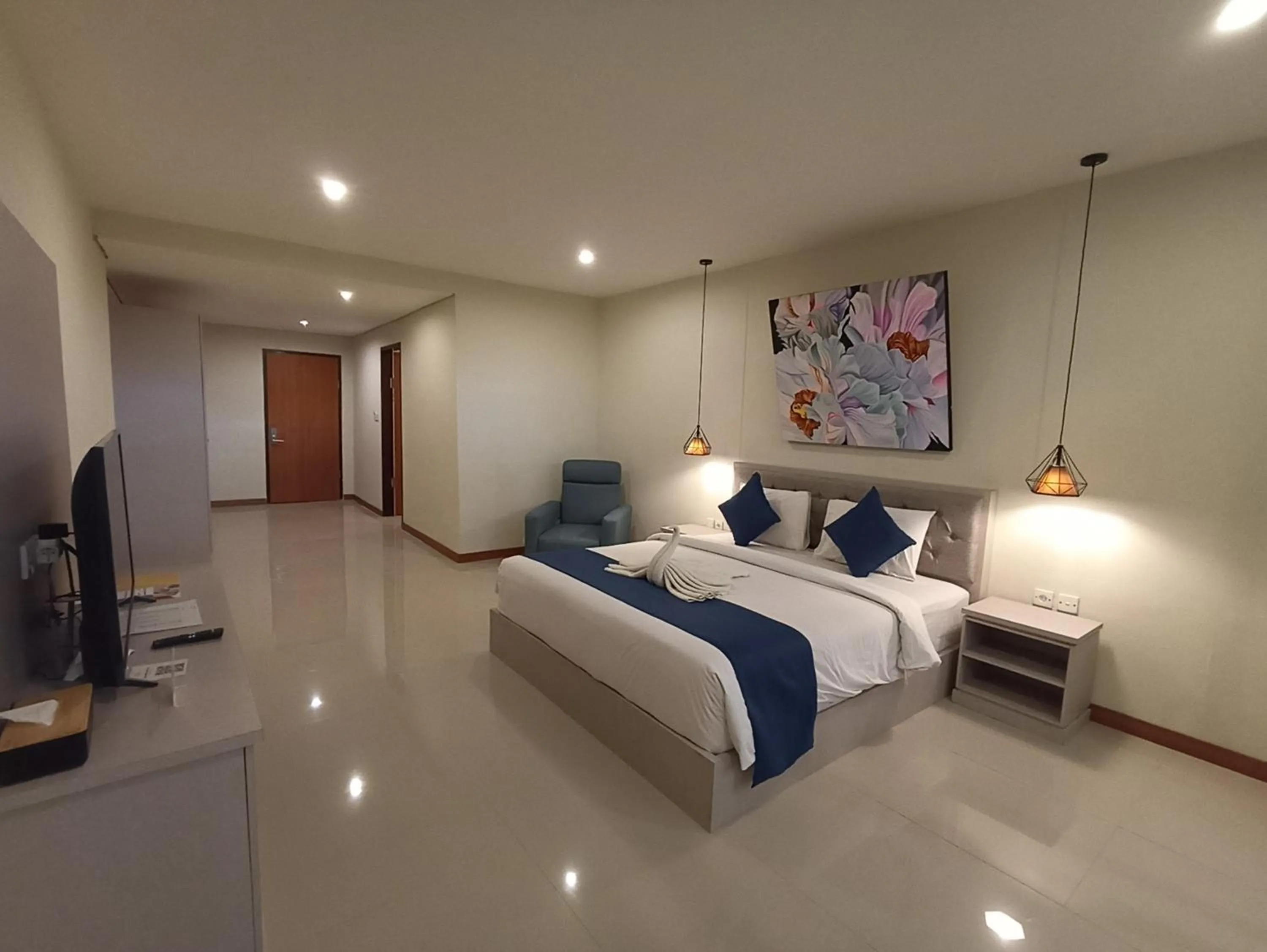 Deluxe King Studio in Abian Harmony Hotel