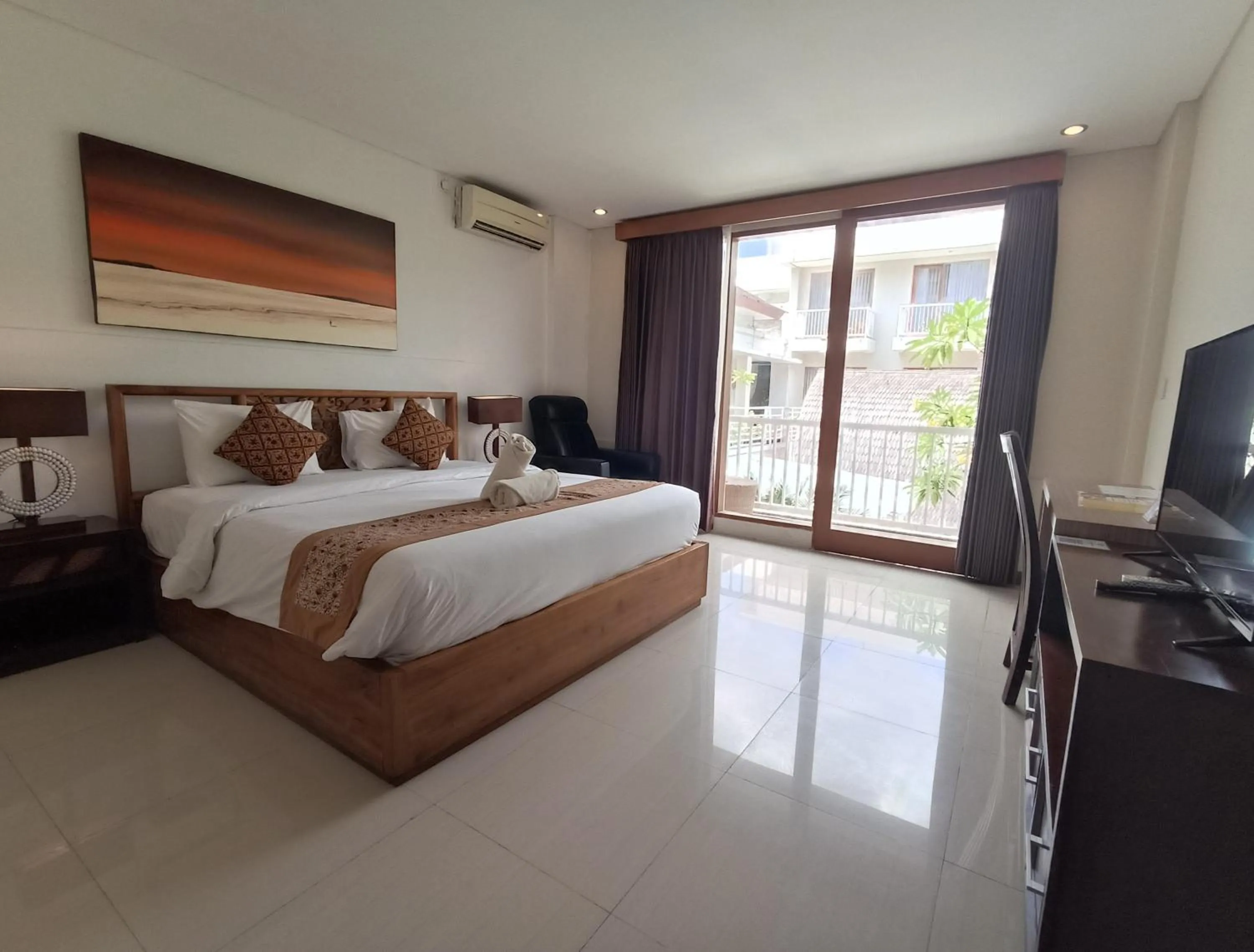 Deluxe Double or Twin Room in Abian Harmony Hotel