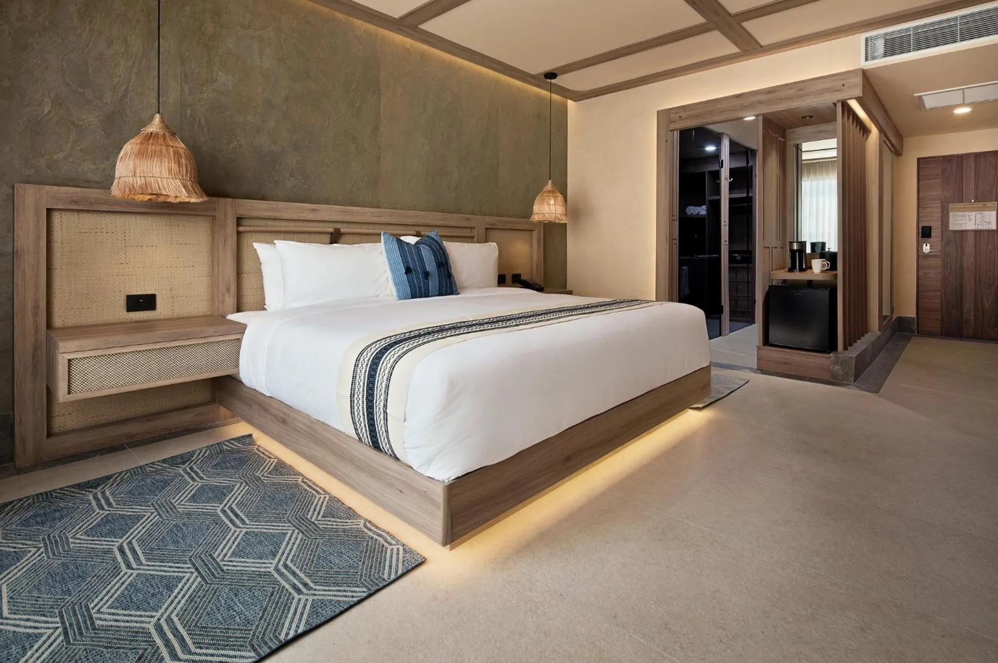 Standard King Room with Balcony in Hotel Indigo Playa del Carmen by IHG