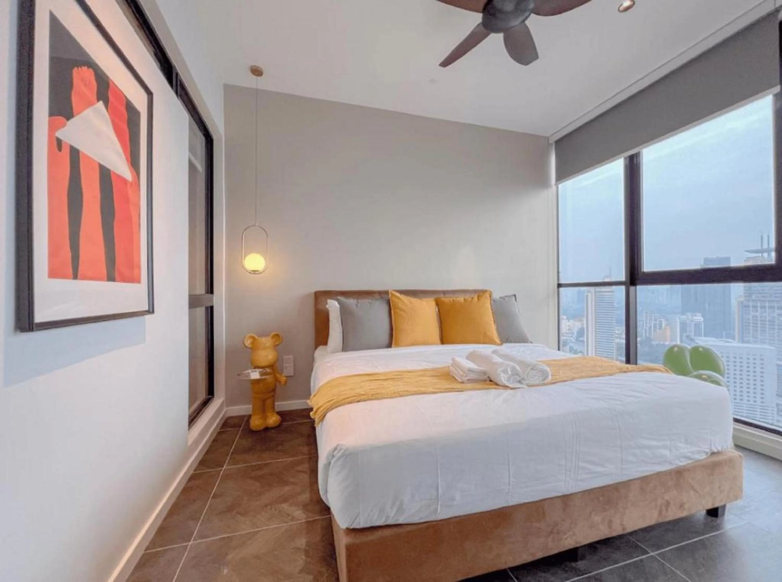 Deluxe Studio in Scarletz Service Suites KLCC