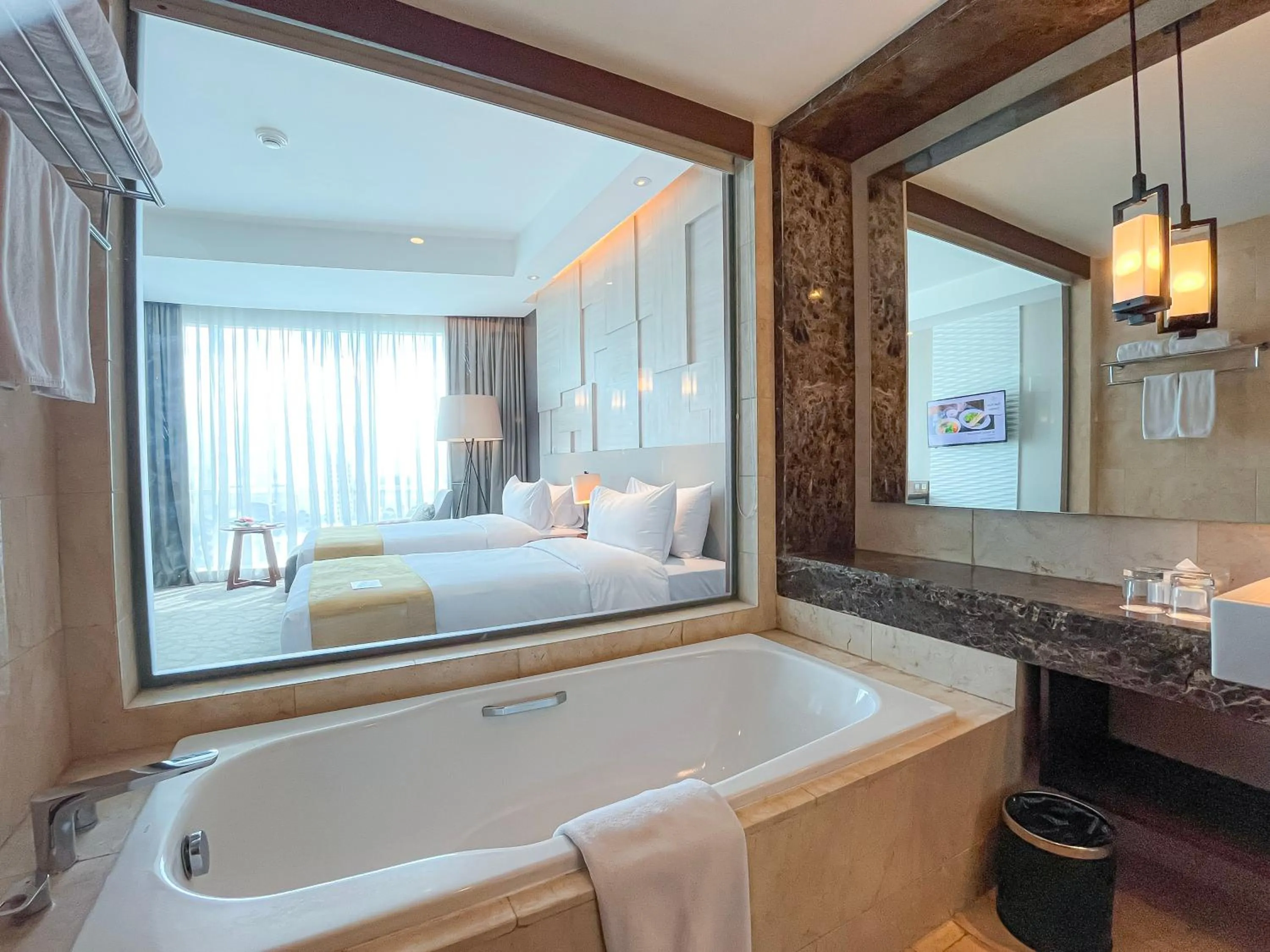 Premium Twin Room with Lounge Access in Crowne Plaza Bandung by IHG