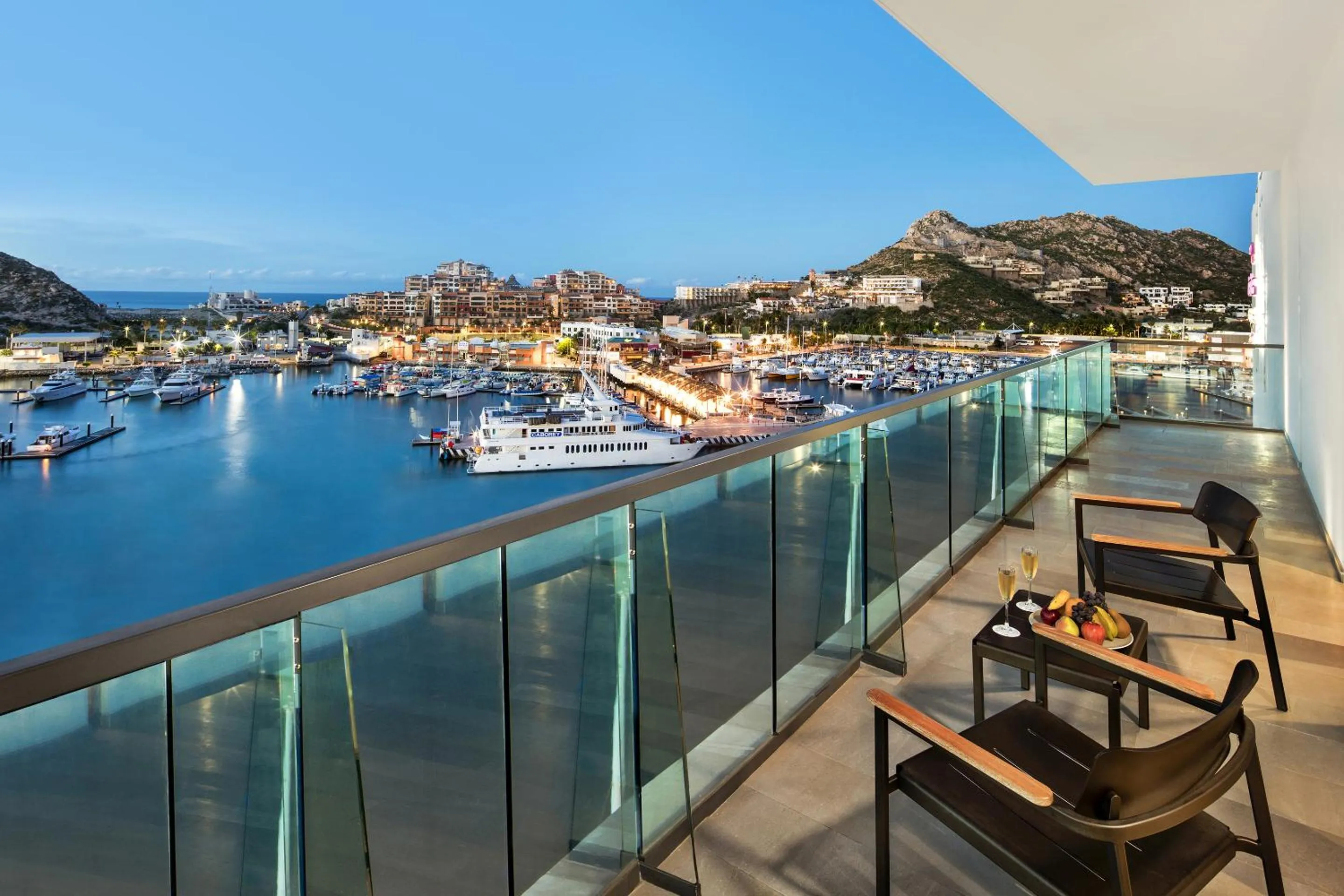 xhale club Master One Bedroom Suite in Breathless Cabo San Lucas - Adults Only