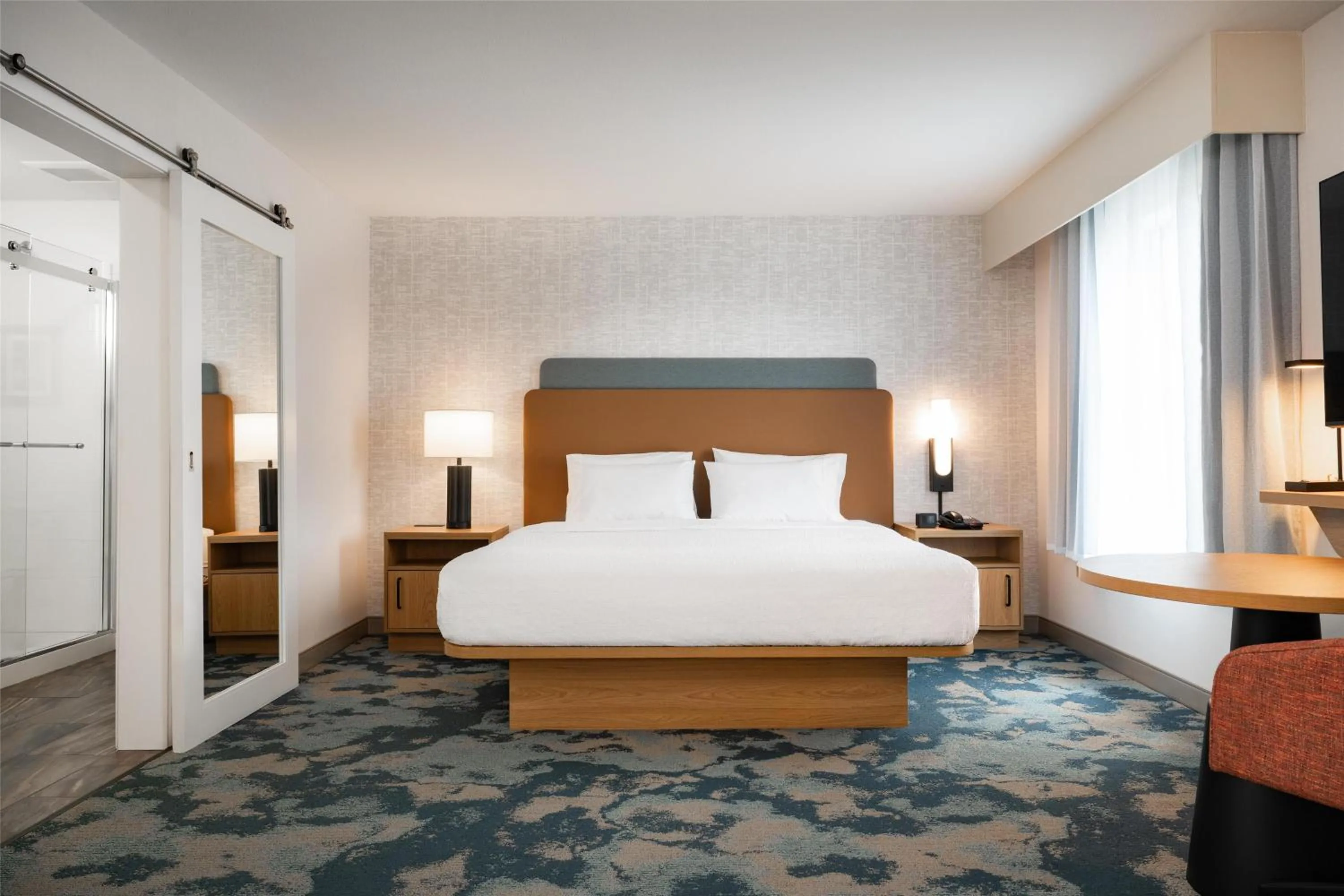 King Studio Suite - Non Smoking in Hampton Inn and Suites La Crosse Downtown