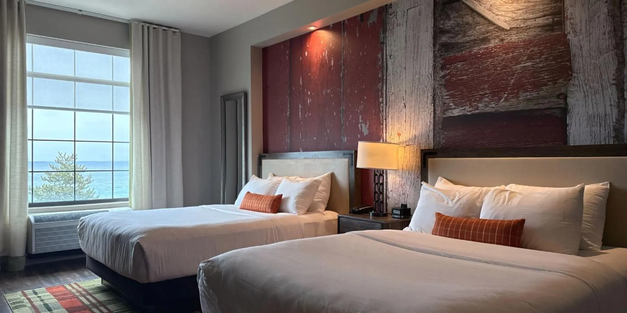 Queen Studio - Disability Access in Hotel Indigo Traverse City by IHG