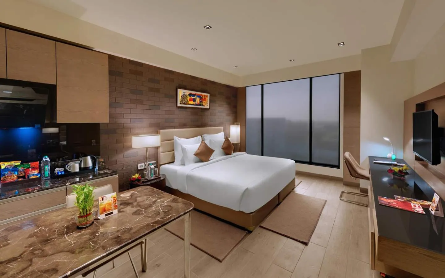 Deluxe Room with One king Bed - City or Garden View - Non-Smoking in Wyndham Ahmedabad Shela