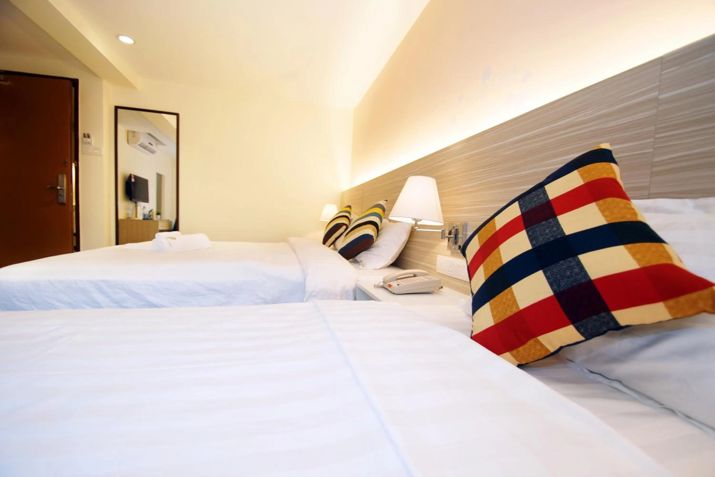 Deluxe Triple Room in Good Luck Inn