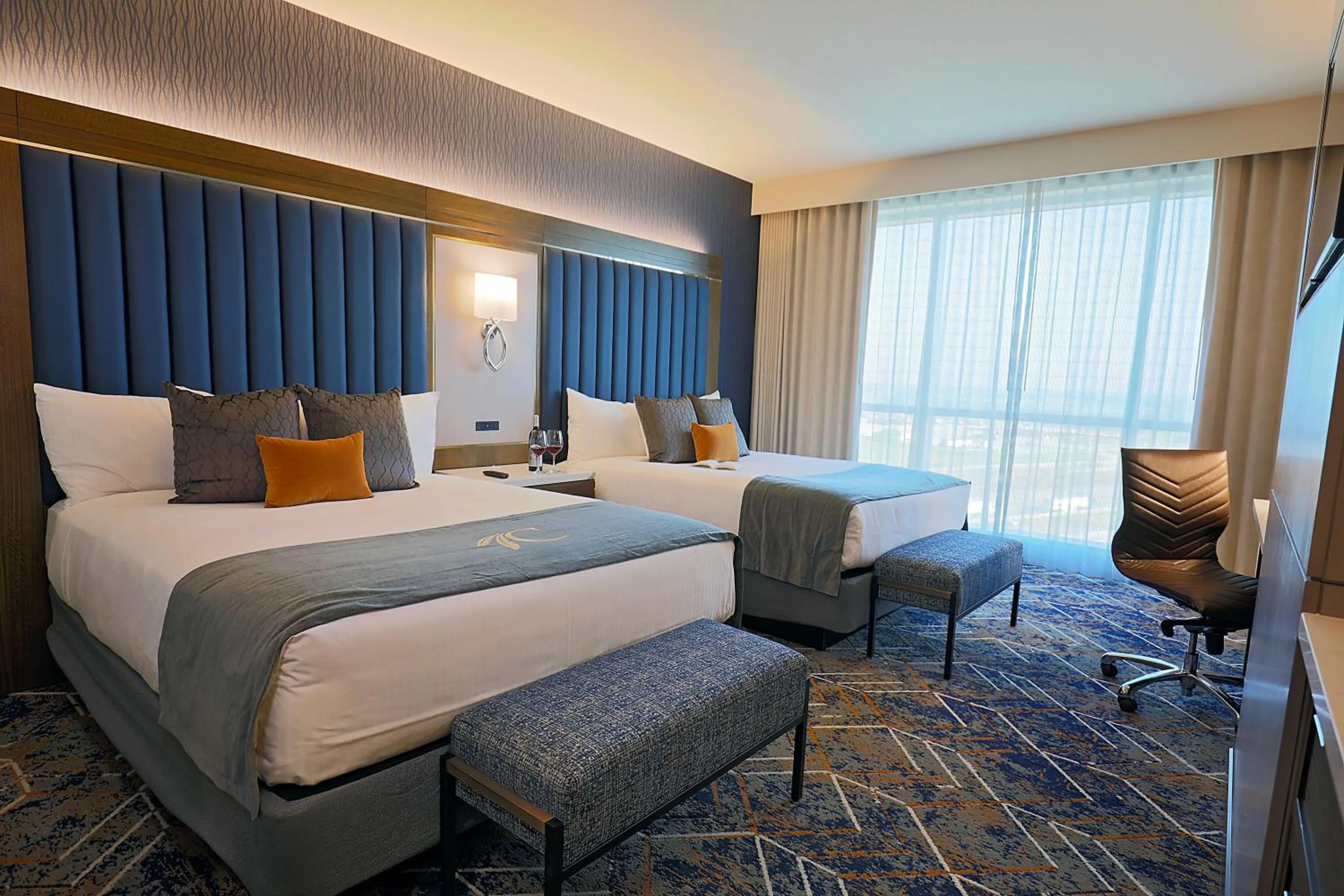 Sky Tower - Deluxe 2 Queens in Choctaw Casino Resort - Durant