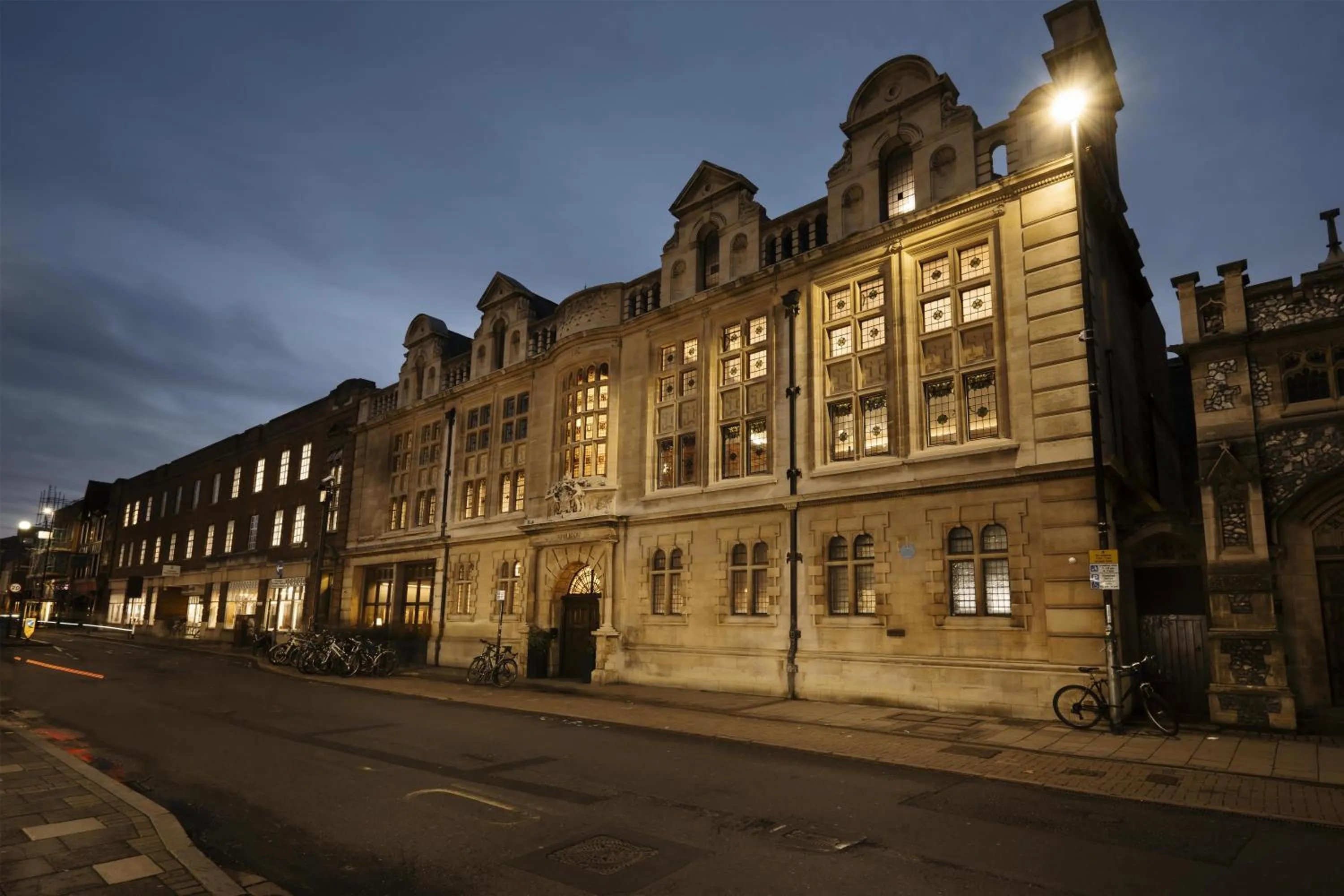 The Hobson Cambridge by Adina