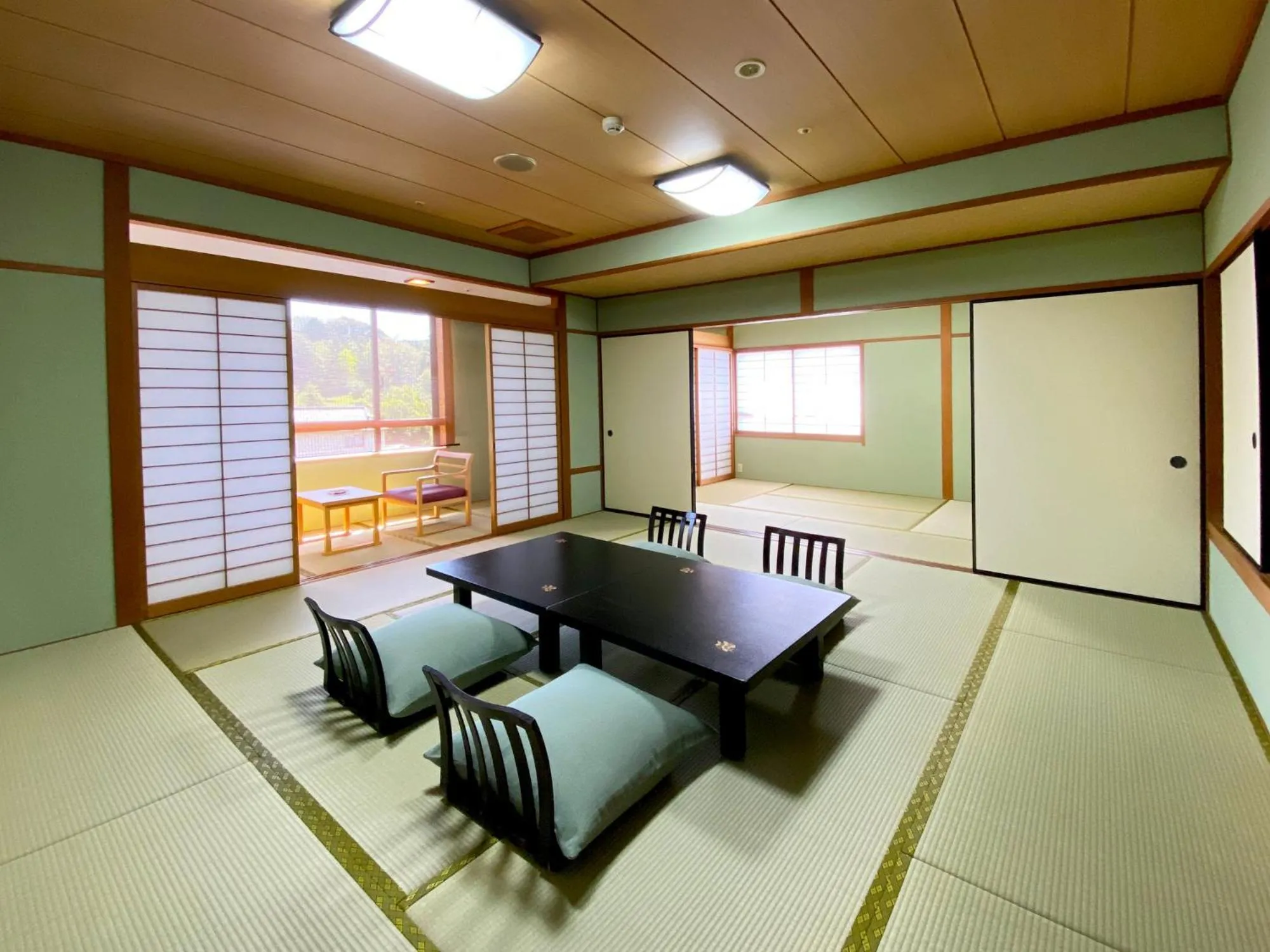 Japanese-Style Room 20 Tatami (Garden View) - single occupancy in Hotel Gyokusen
