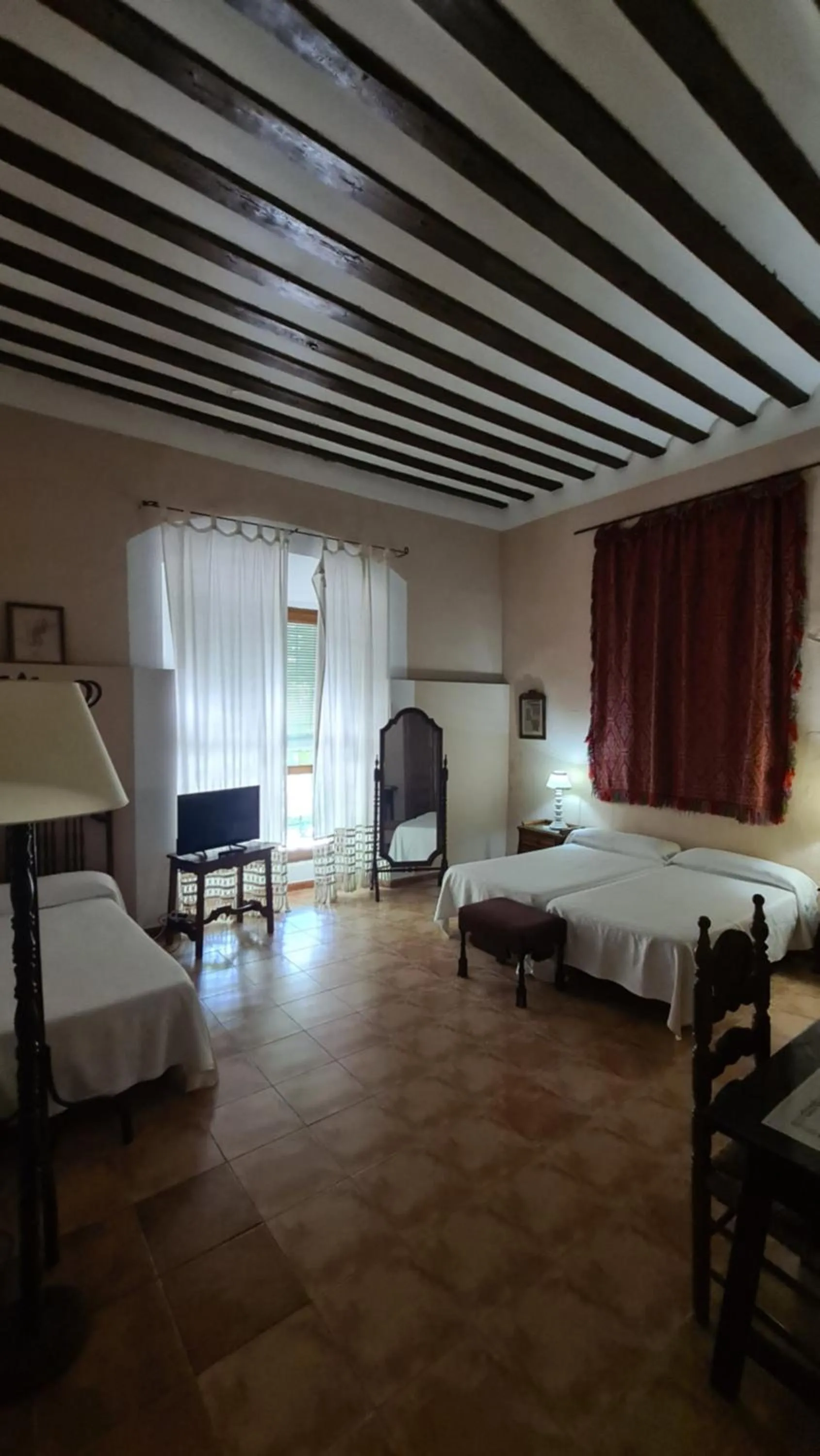 Superior Triple Room in Casa Palacio Conde de Garcinarro
