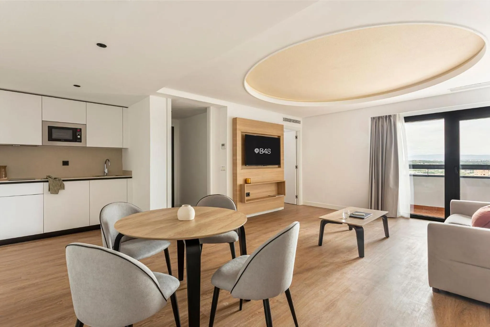 One-Bedroom Deluxe Apartment in B48 Valencia Feria