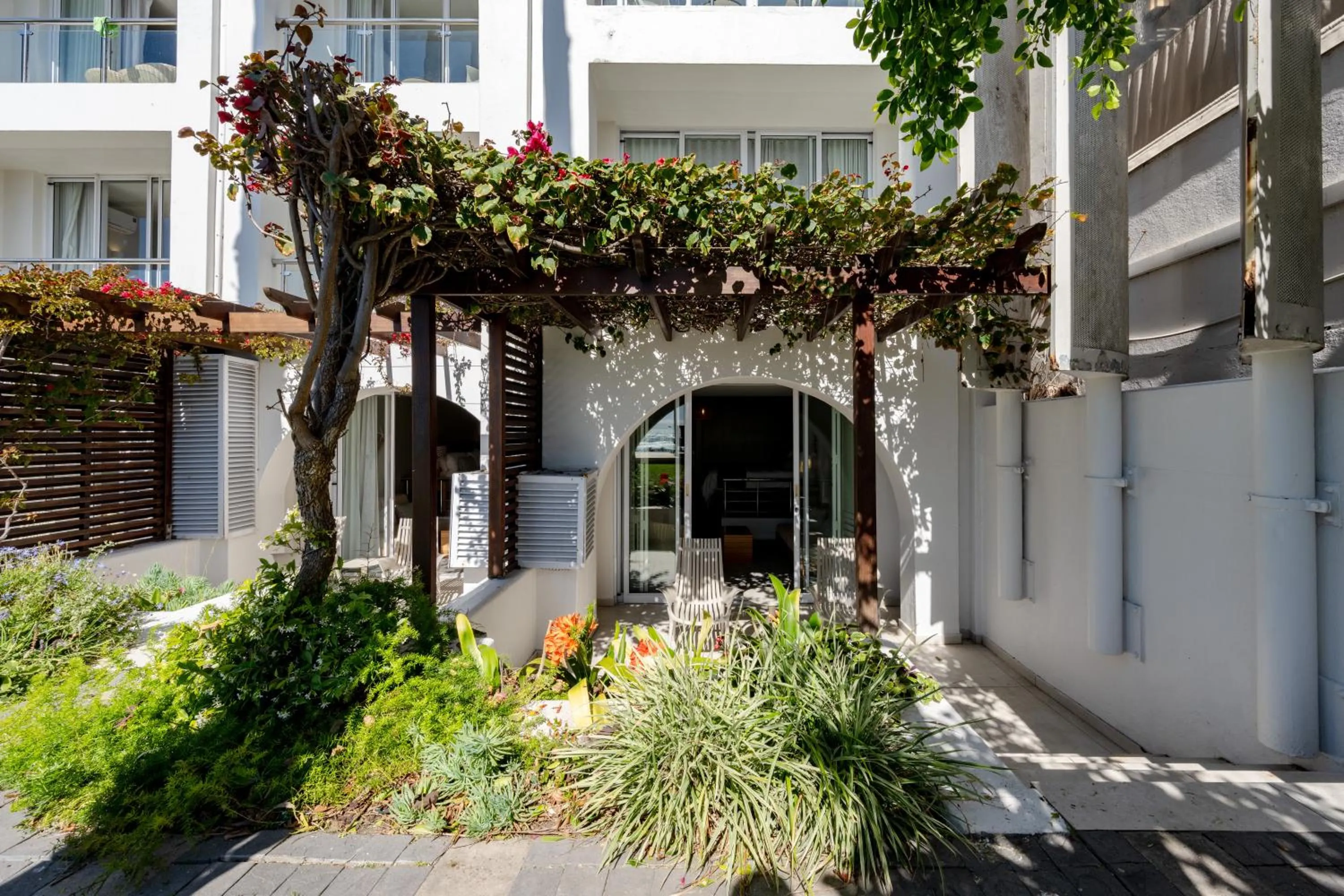 Cabana Room in The Bay Hotel