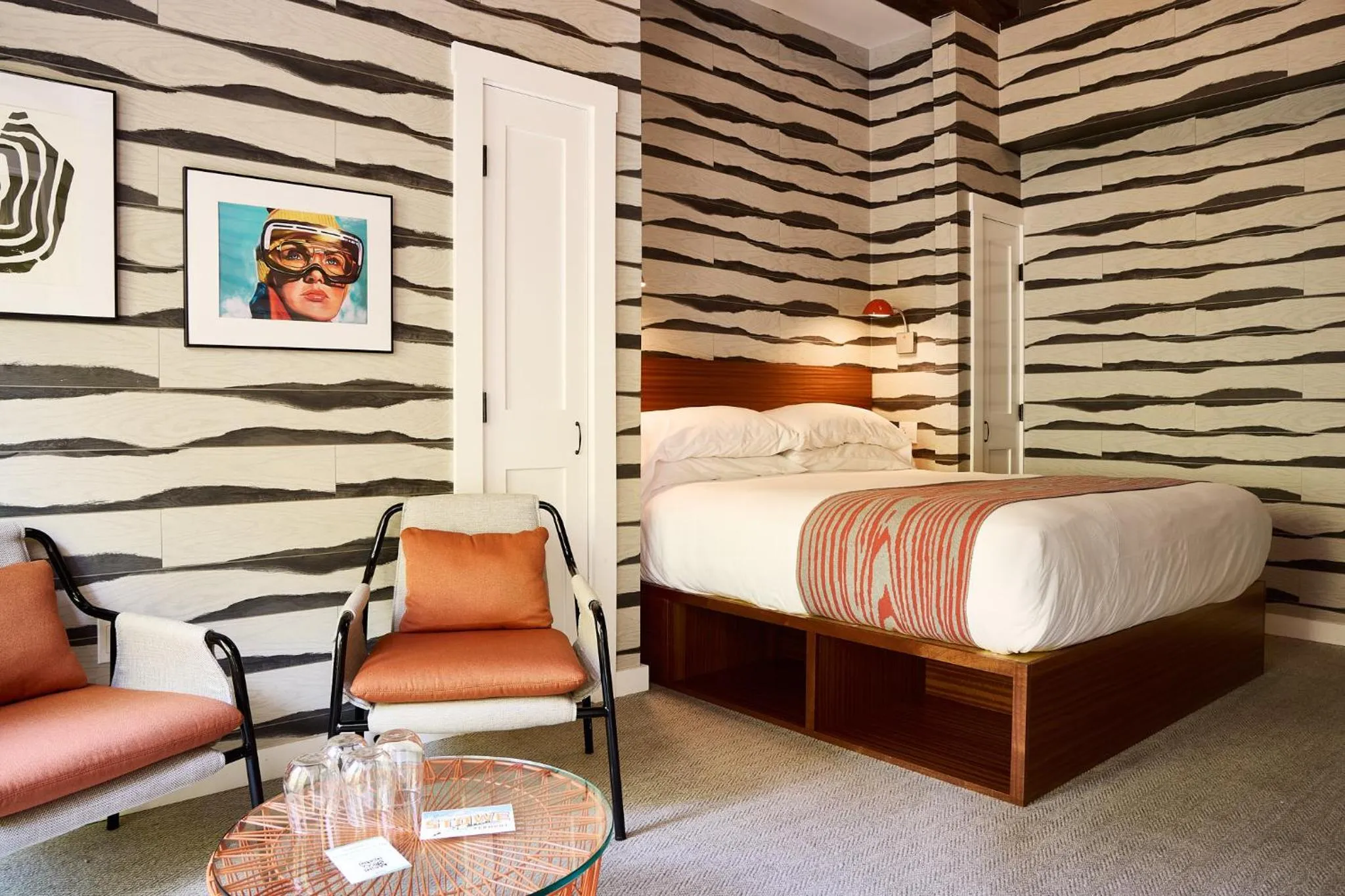 Superior King Room in Field Guide Lodge