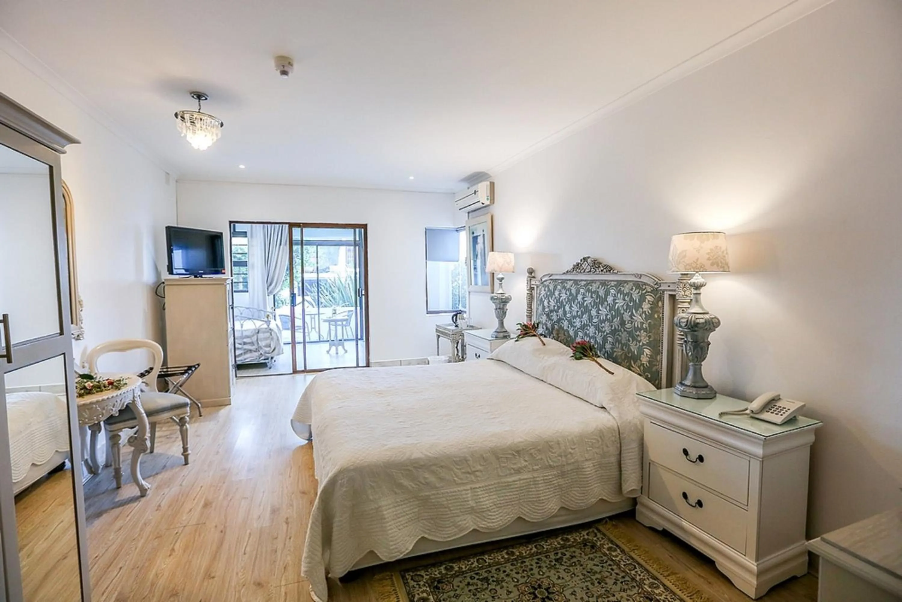 Family Room with Garden View in Misty Waves Boutique Hotel