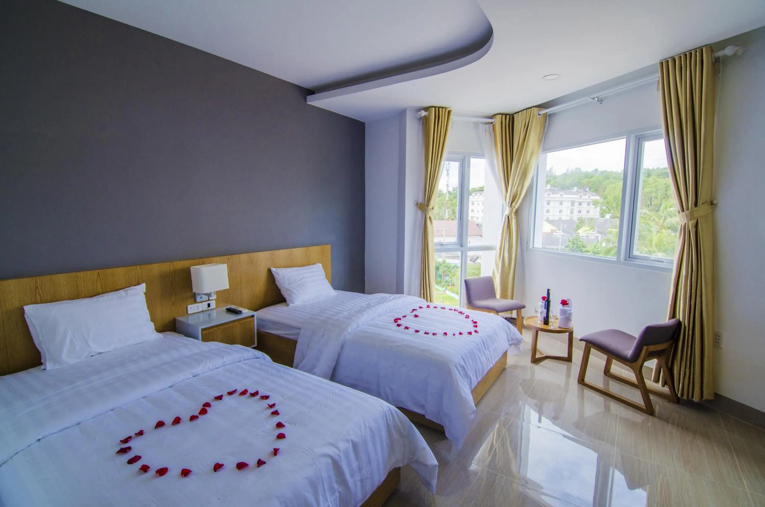 Triple Room with City View in Sailing Hotel Phú Quốc