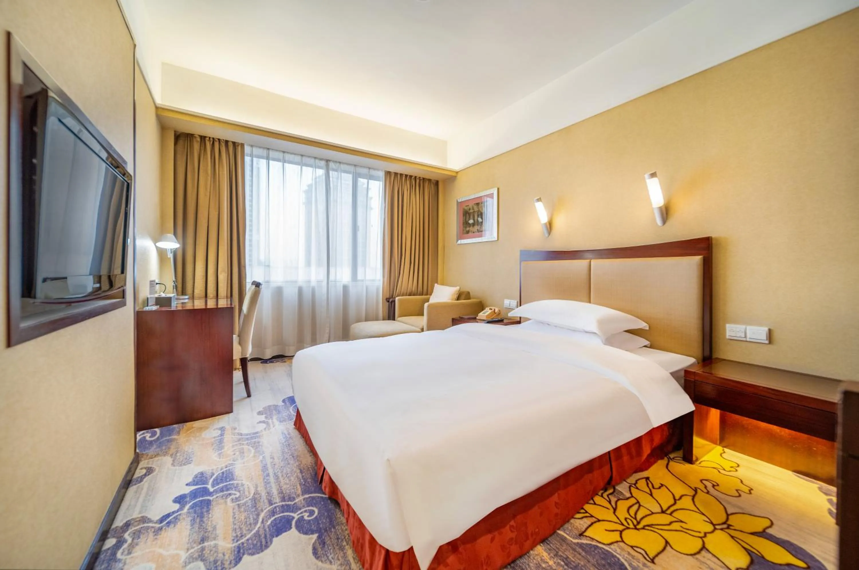 Double Room in Zhongshan International Hotel