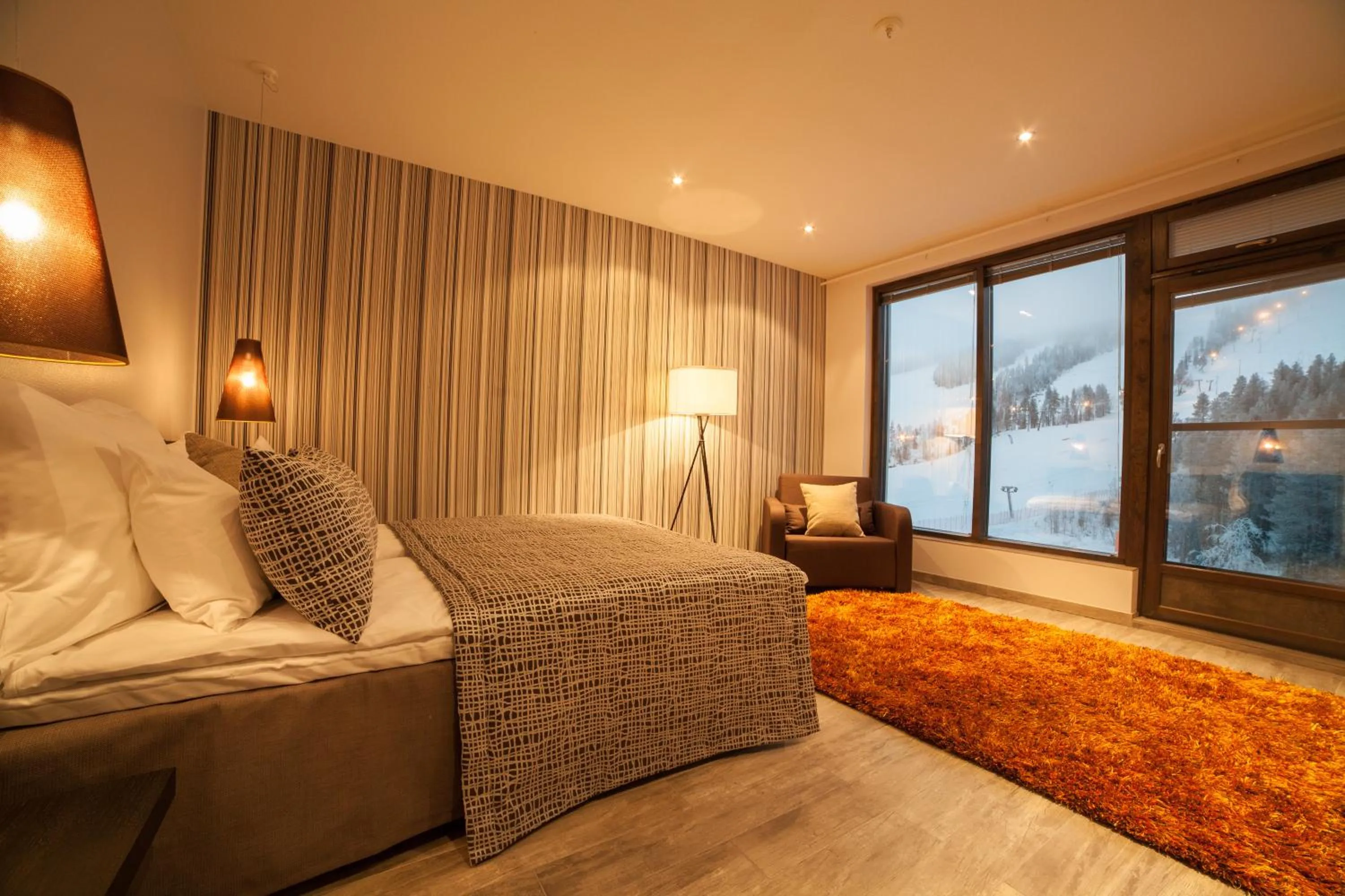 Deluxe Double or Twin Room with Mountain View in Hotelli Suomutunturi