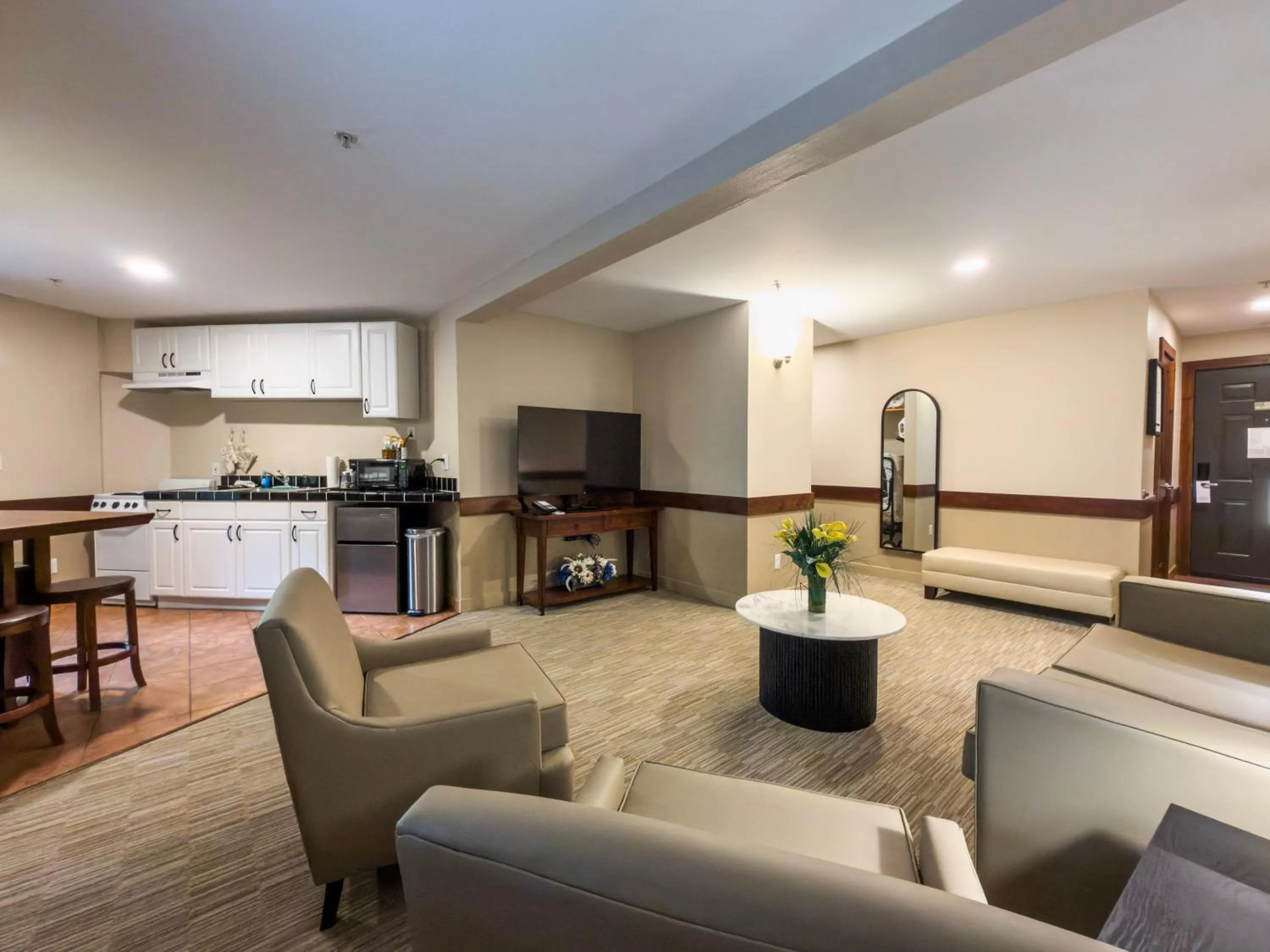 One-Bedroom Suite in Carson Hot Springs Resort & Spa