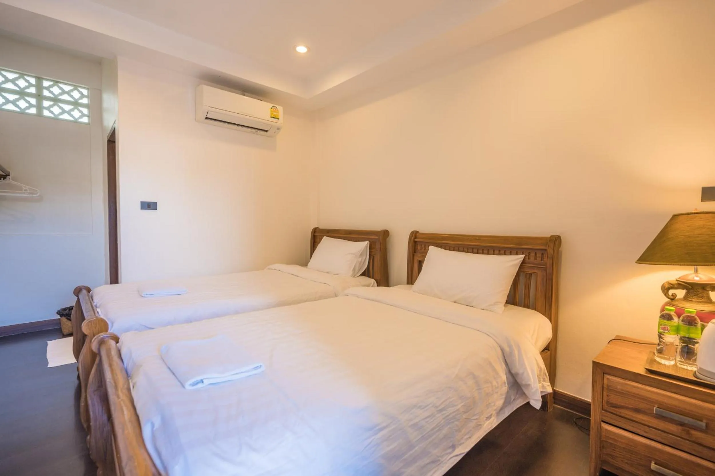 Standard Twin Room in Yi's Garden Villa