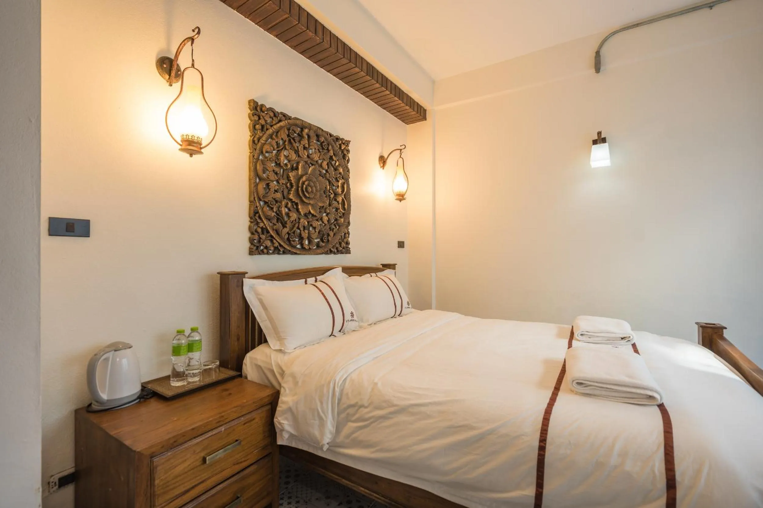 Deluxe Double Room with Balcony in Yi's Garden Villa