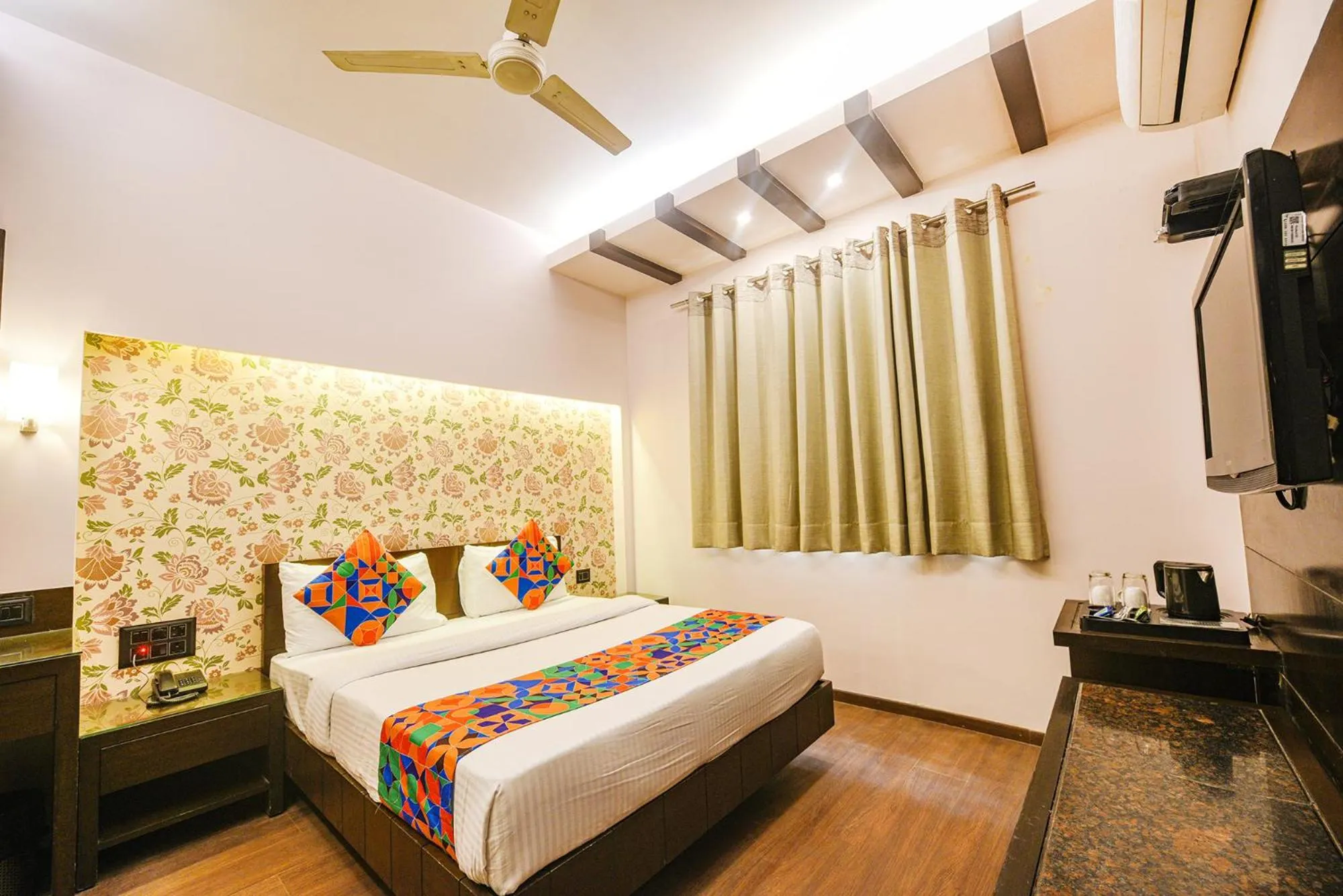 (Sanitized) Deluxe Room - single occupancy in FabHotel Aashraye