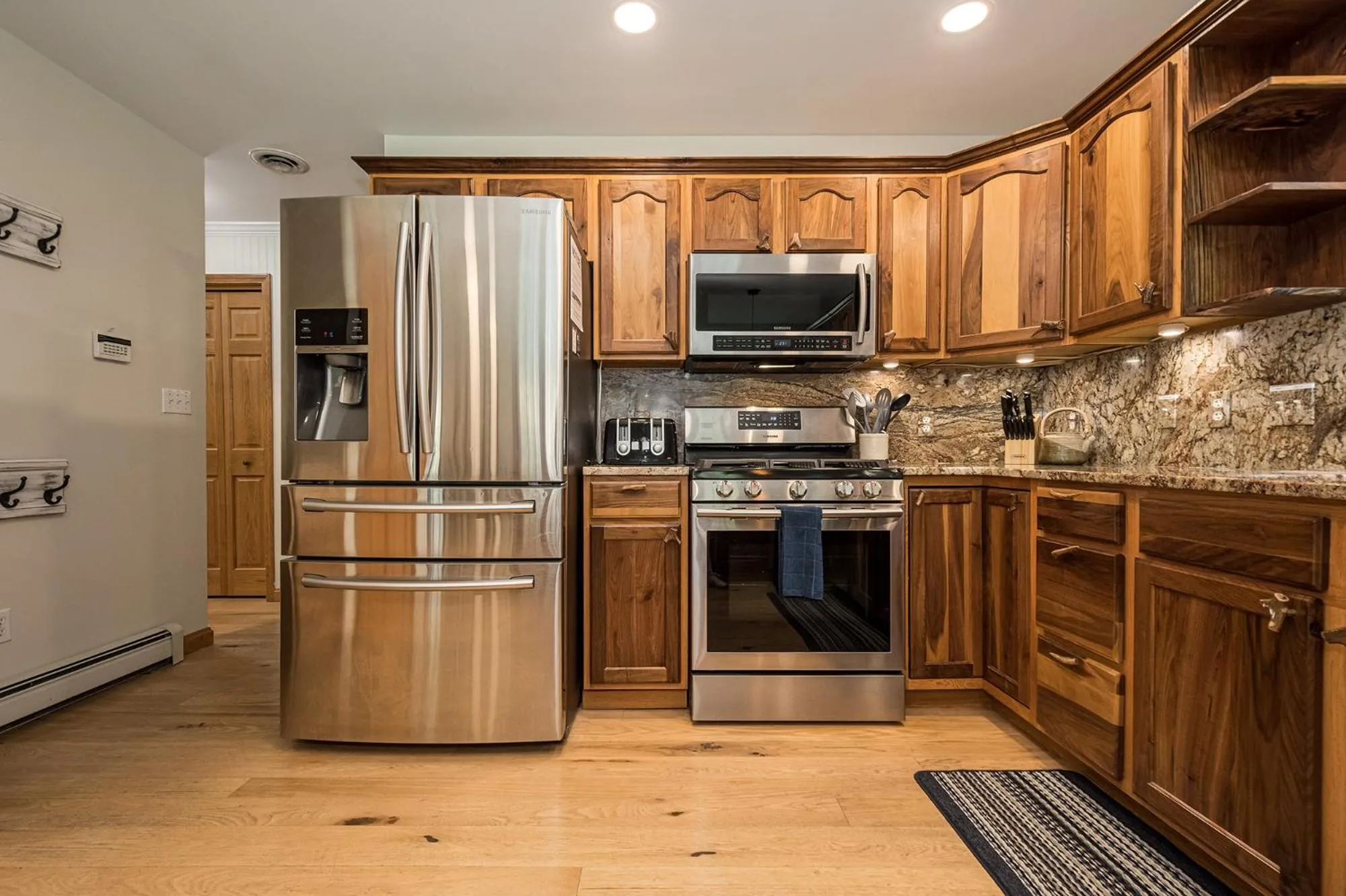 Eight-Bedroom House in Rough Cut Lodge