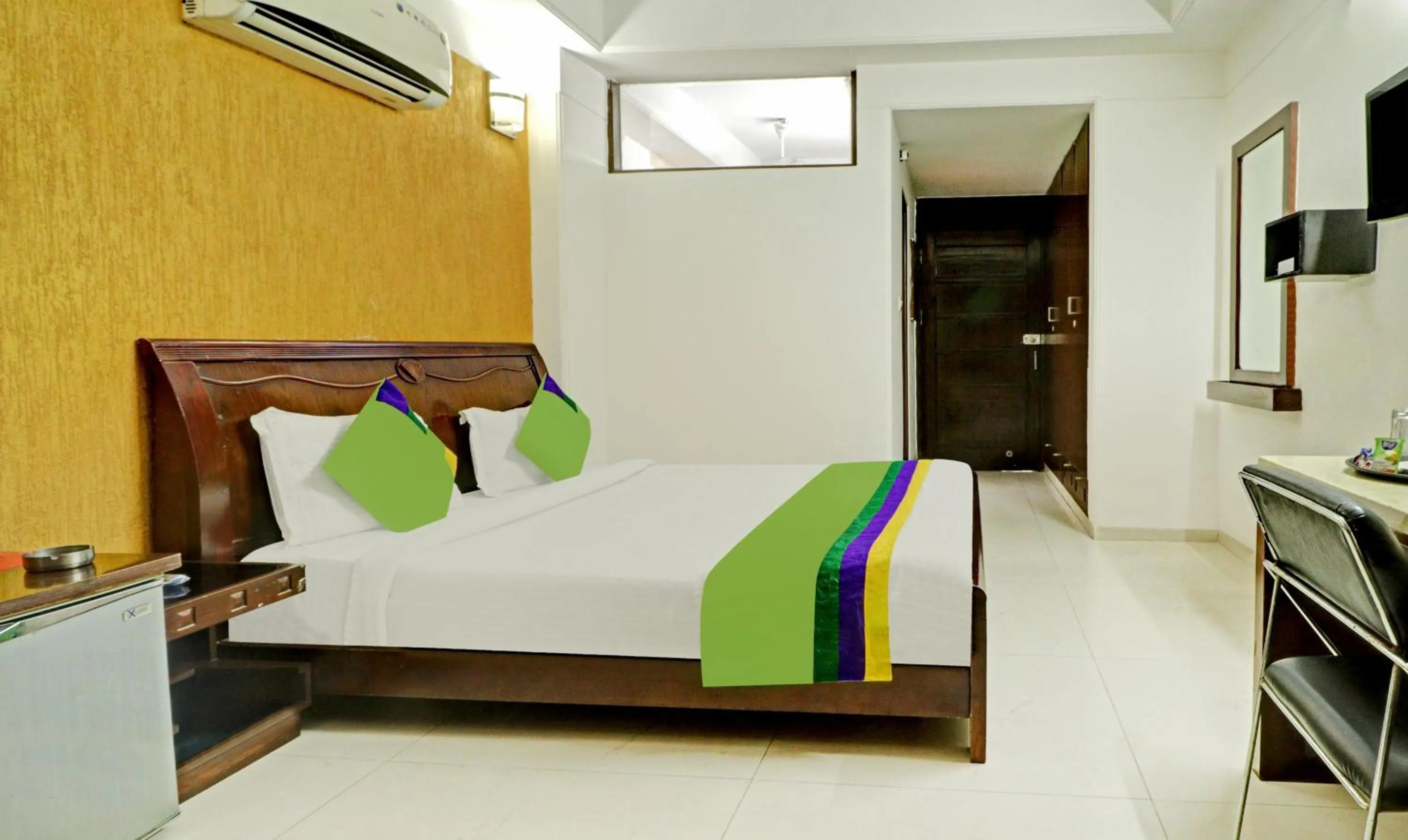 Standard Room - single occupancy in Treebo Sky 5